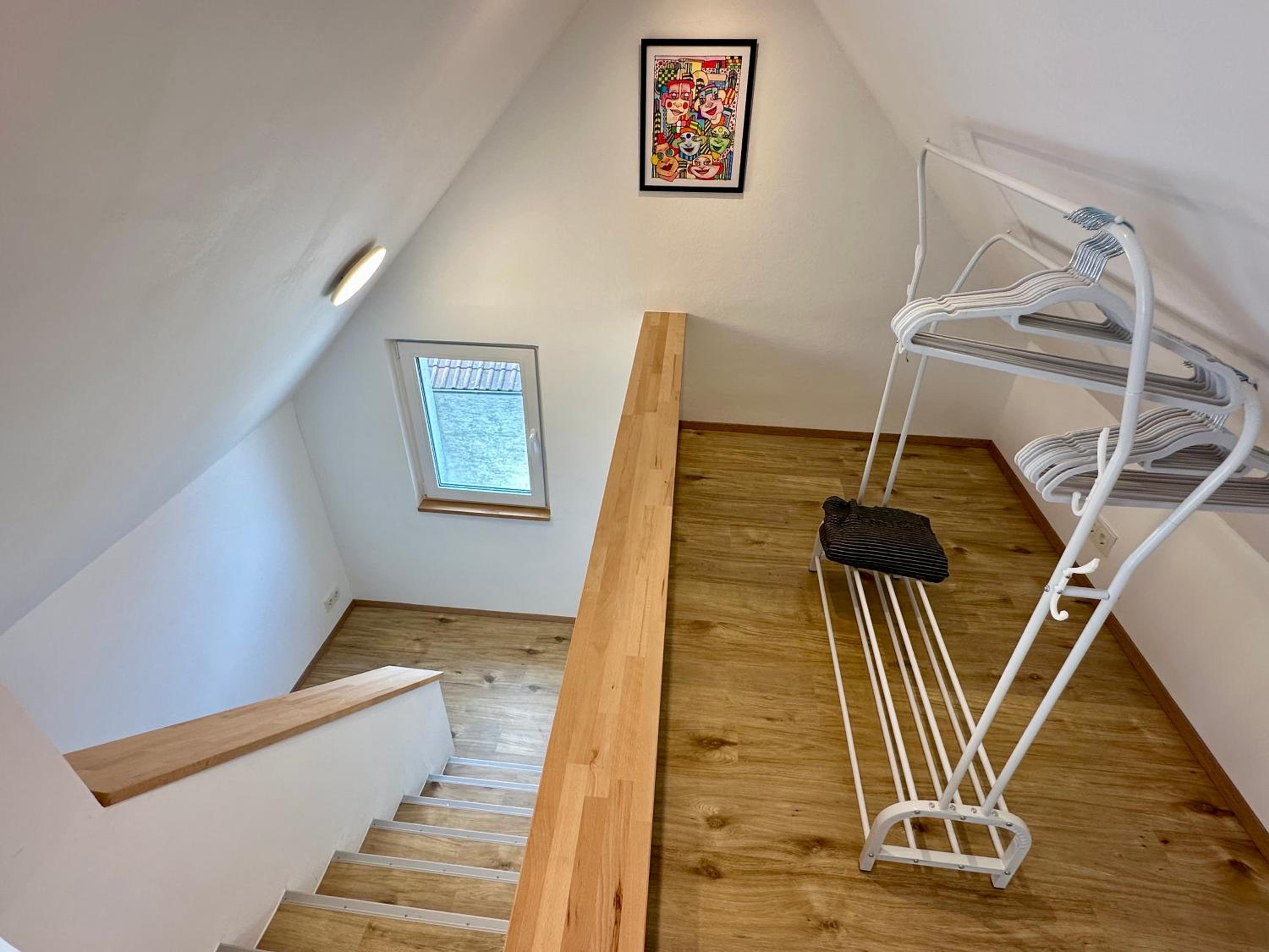 Four-Bedroom Apartment with Balcony  photo 3
