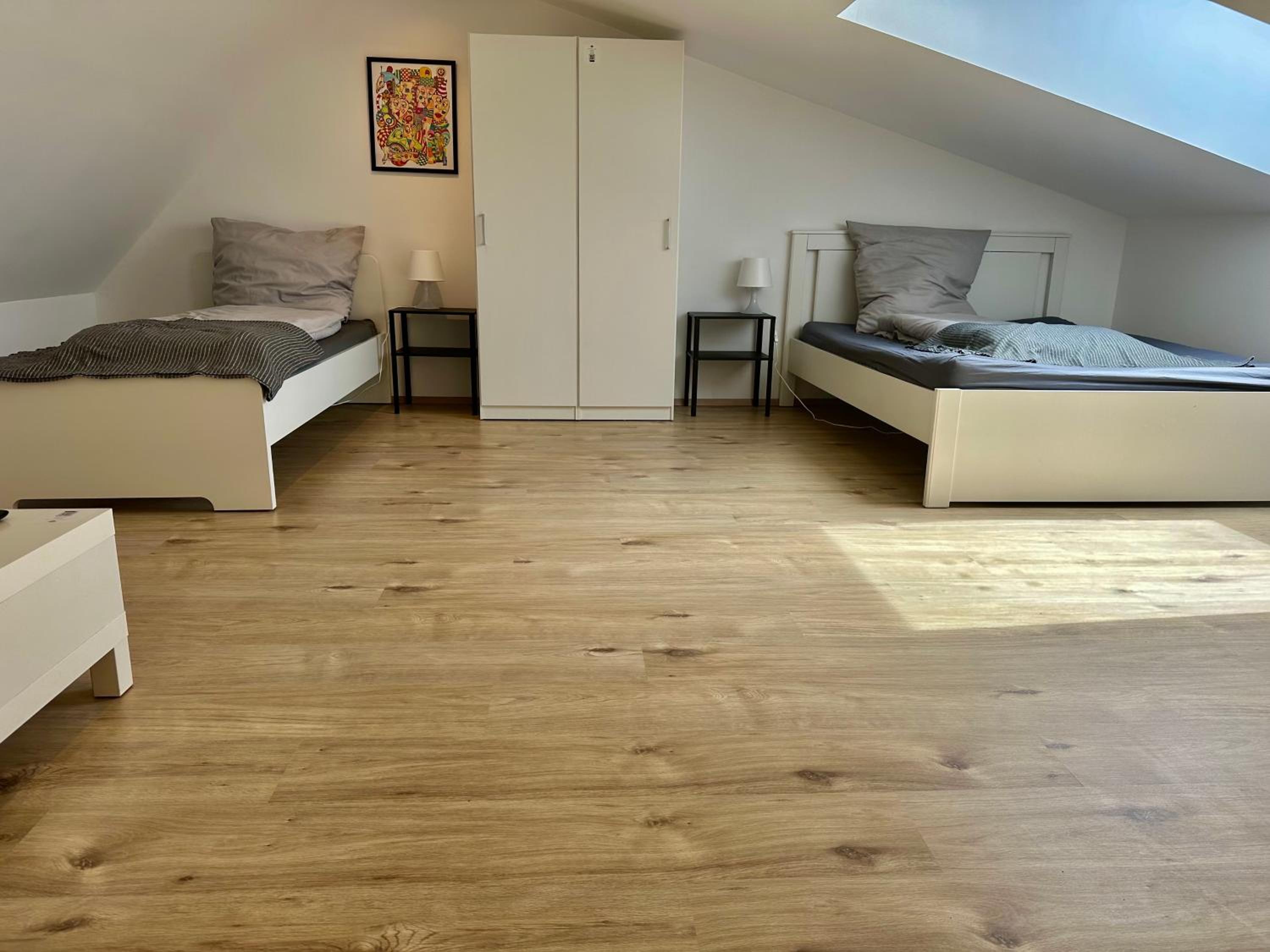 Four-Bedroom Apartment with Balcony  photo 1