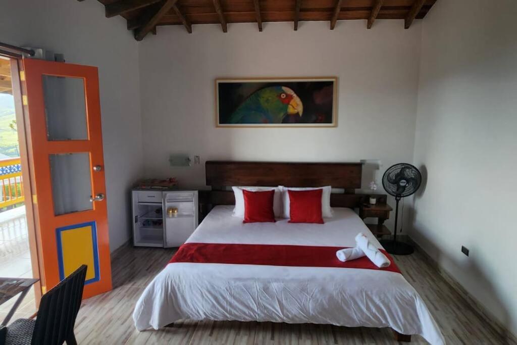 One-Bedroom House photo 3