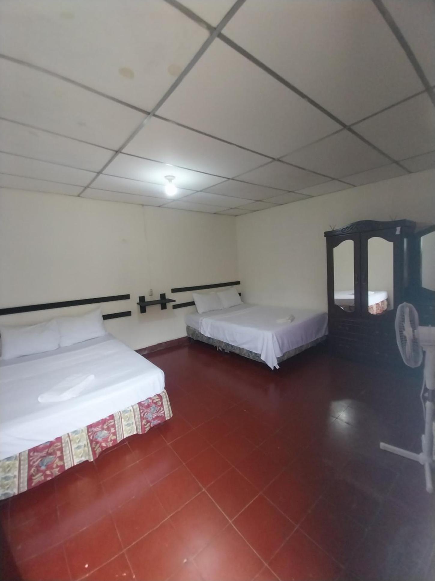 Double Room With Shared Bathroom photo 3