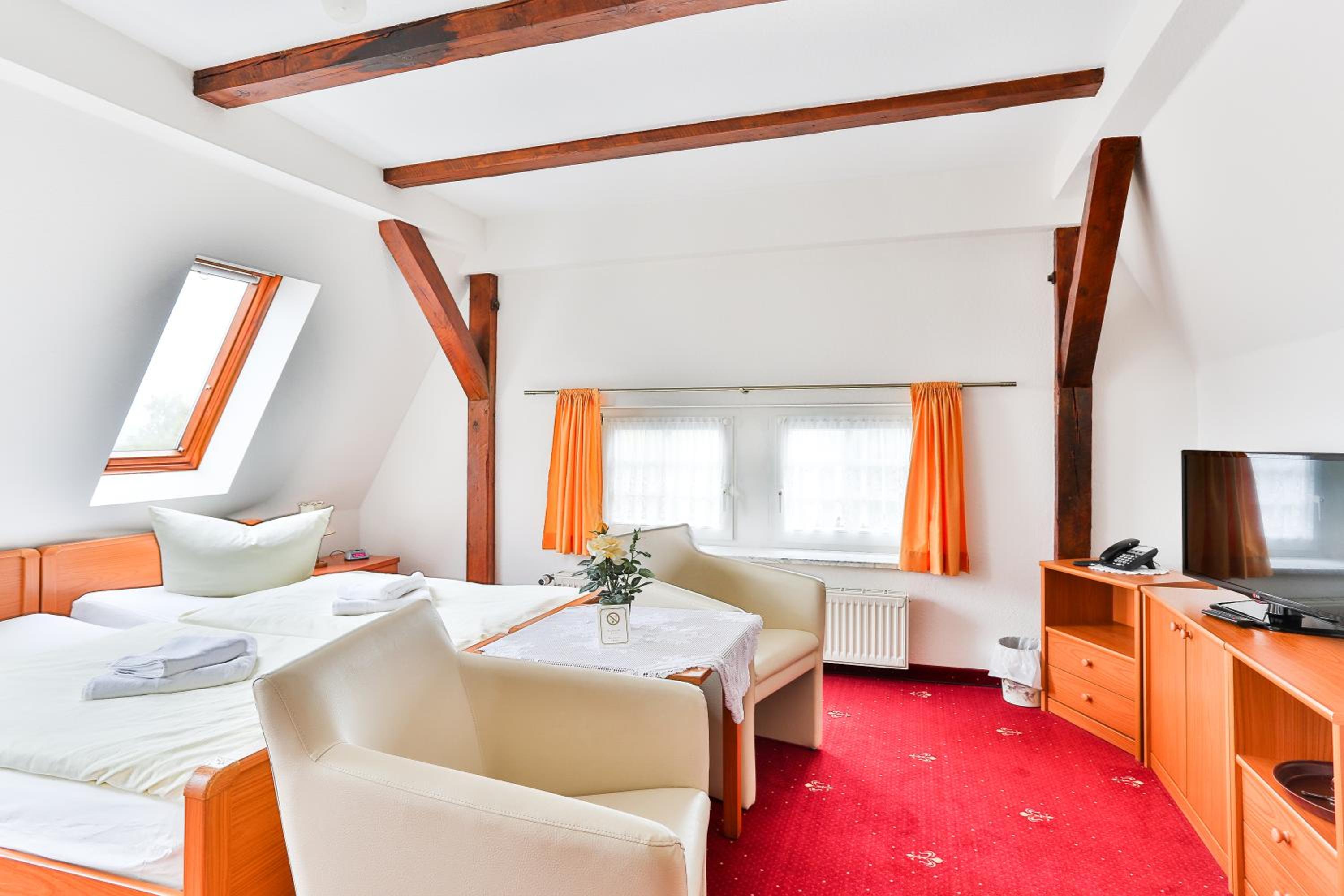 Double Room - Photo 1