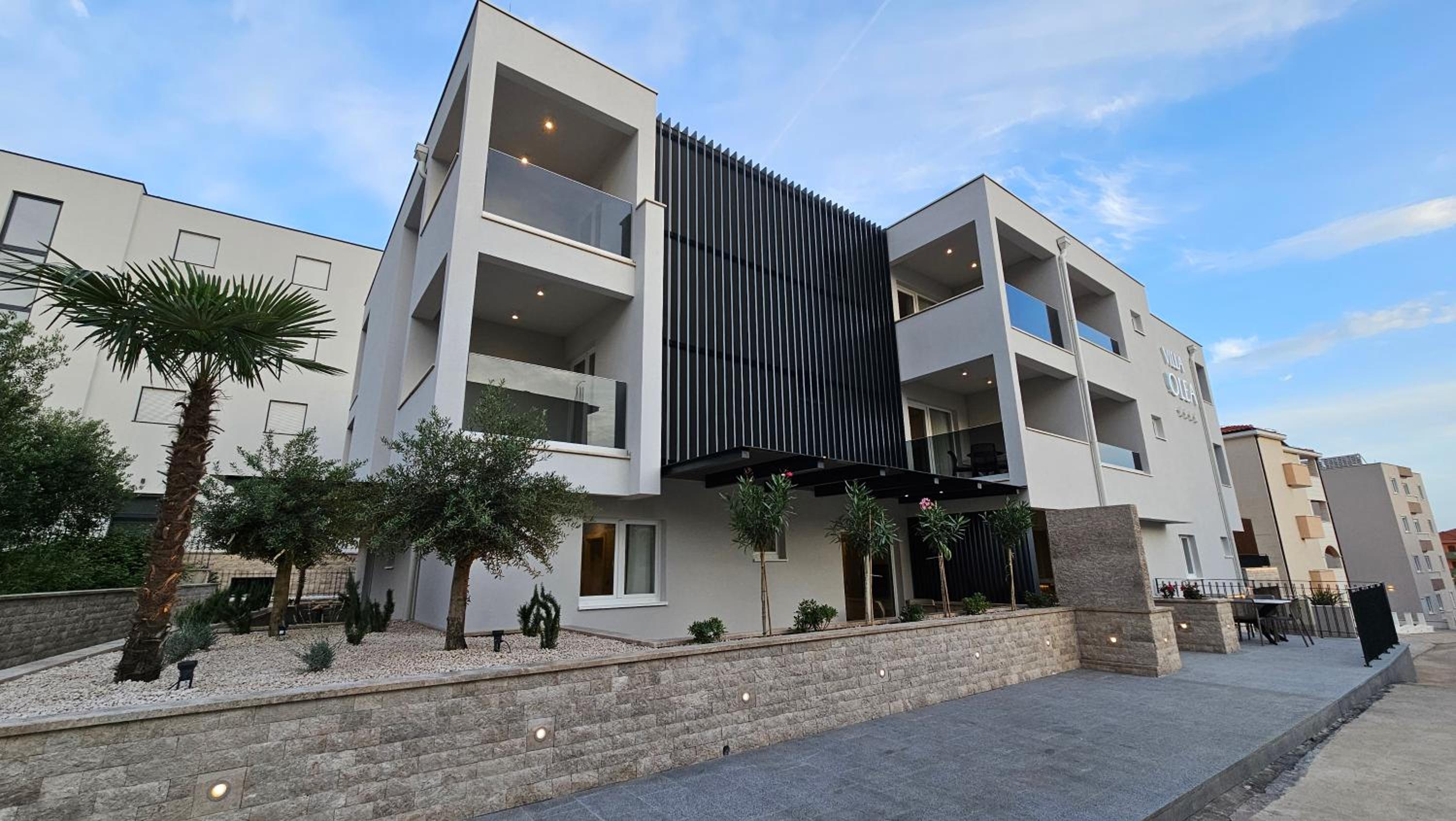 Superior One-Bedroom Apartment with Balcony photo 3