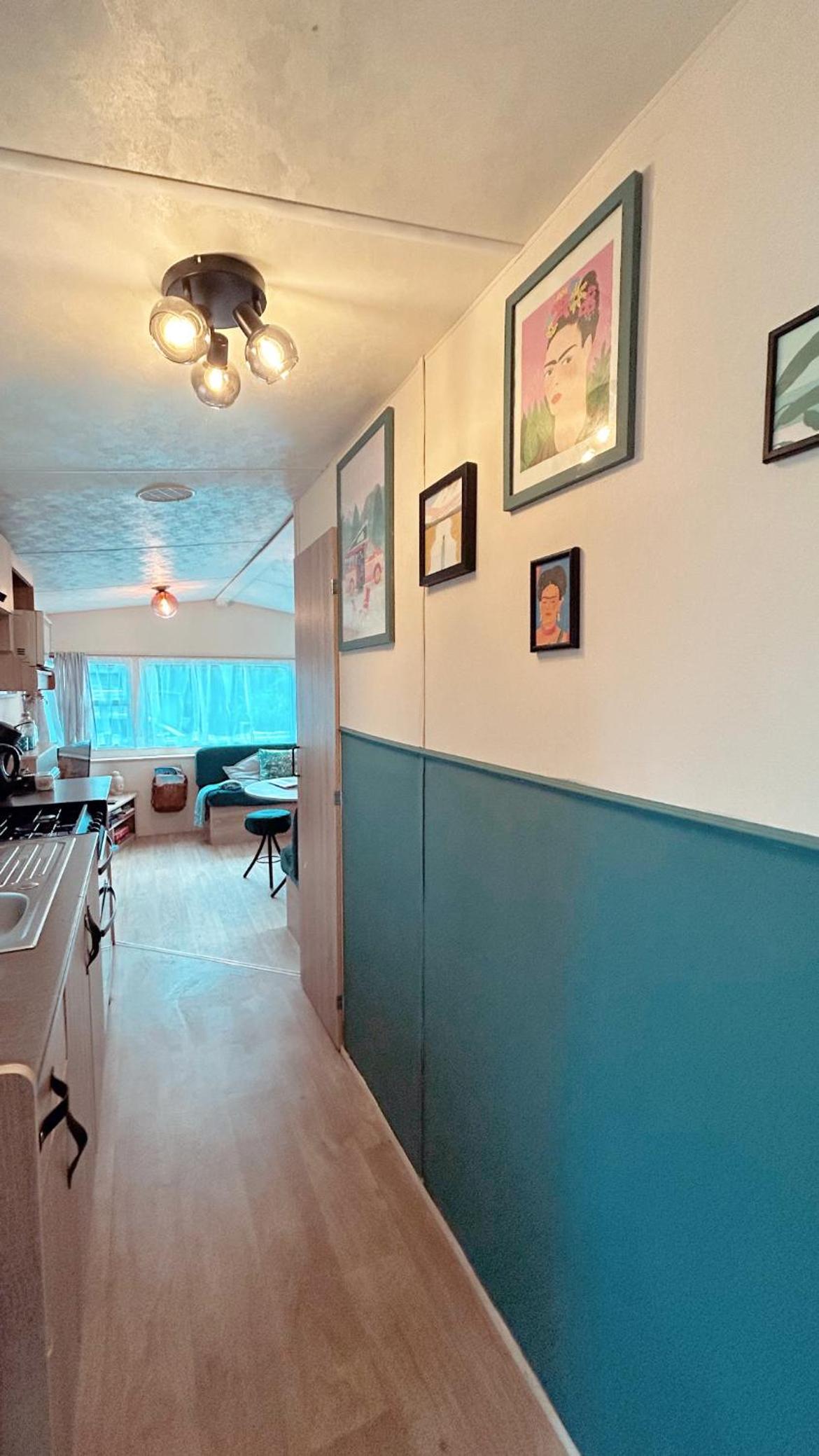 Mobile Home photo 1