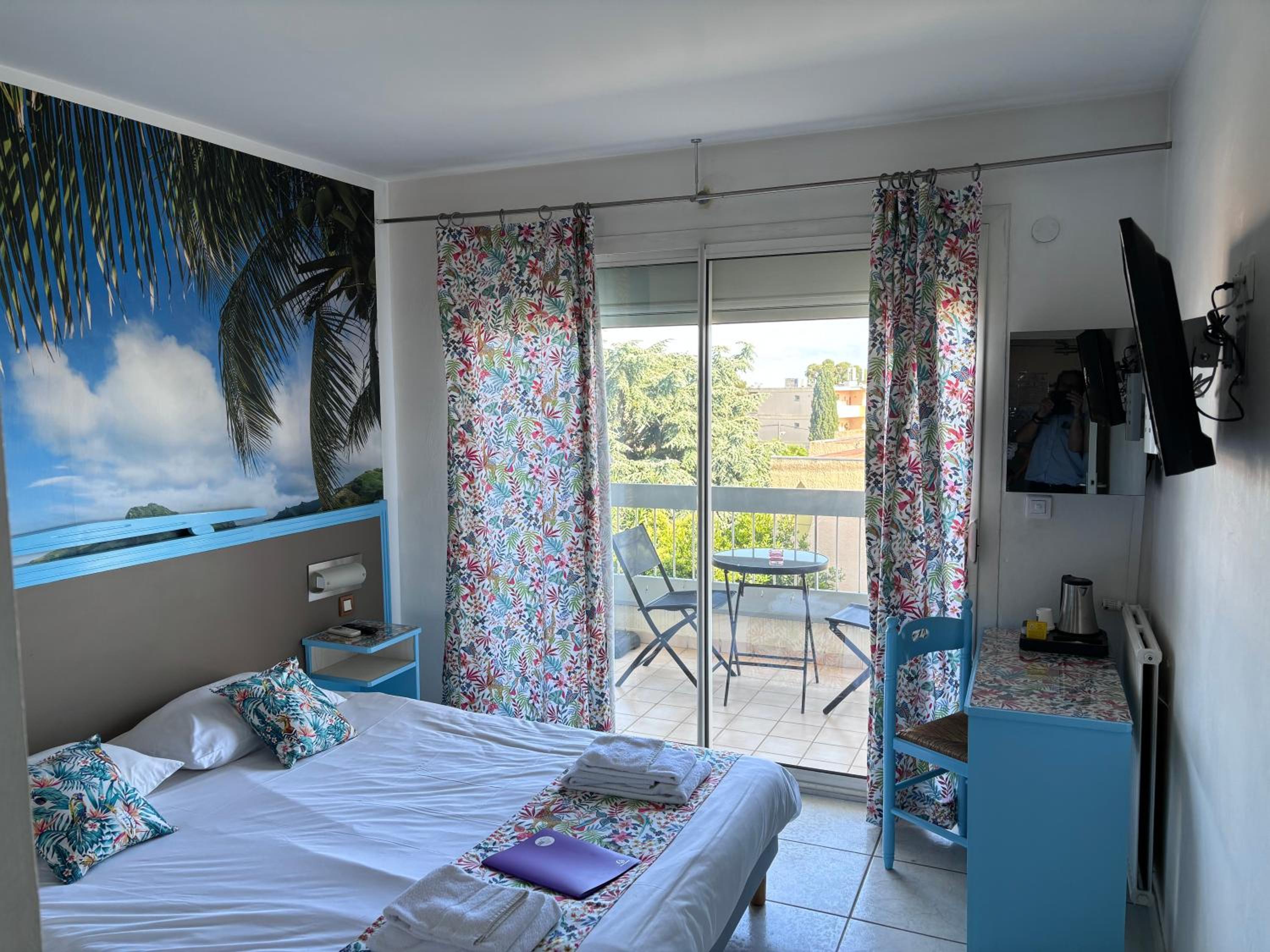 Superior Double or Twin Room with Balcony and Sea View - Photo 6