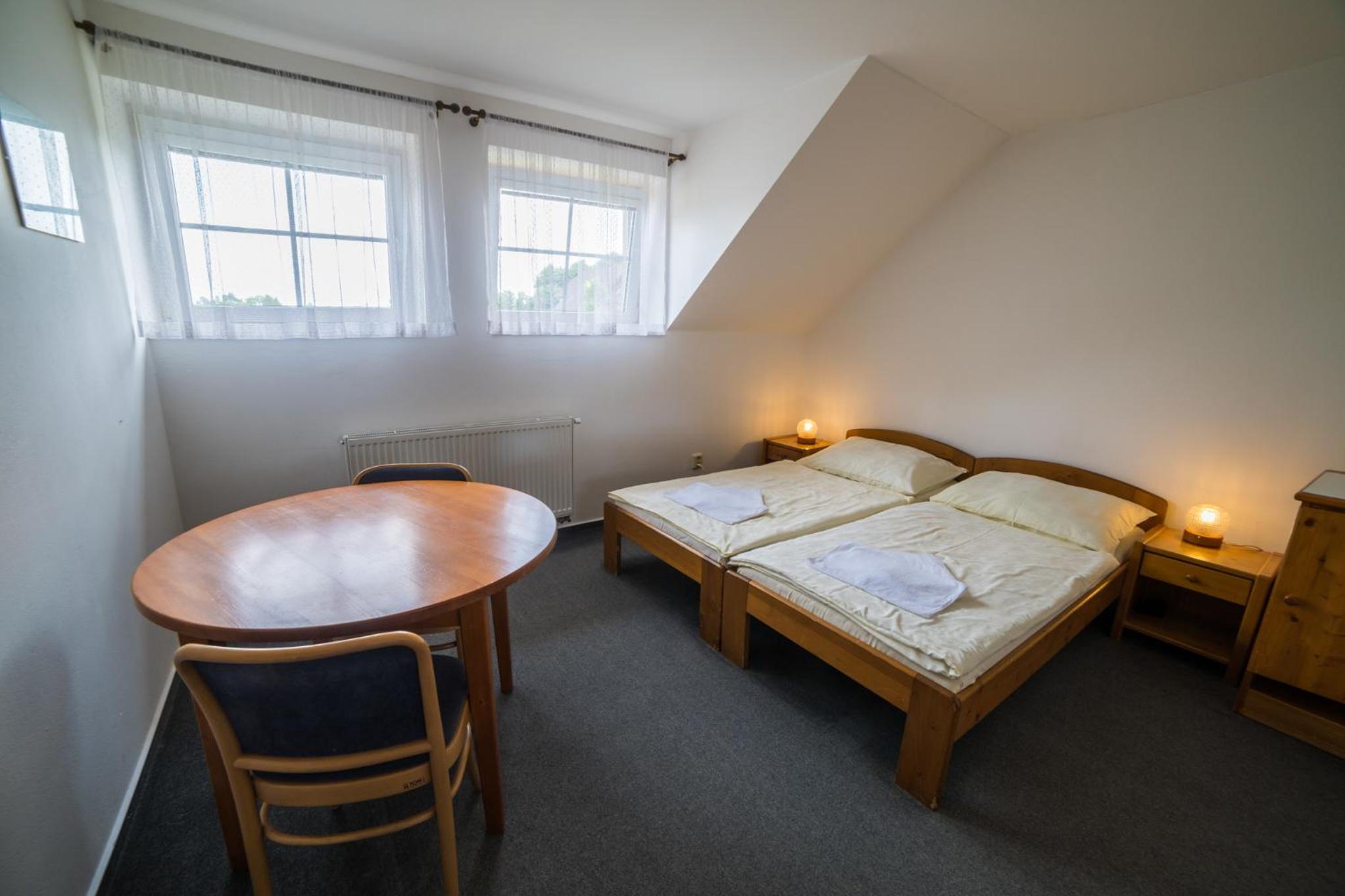 Double or Twin Room with Private Bathroom photo 1