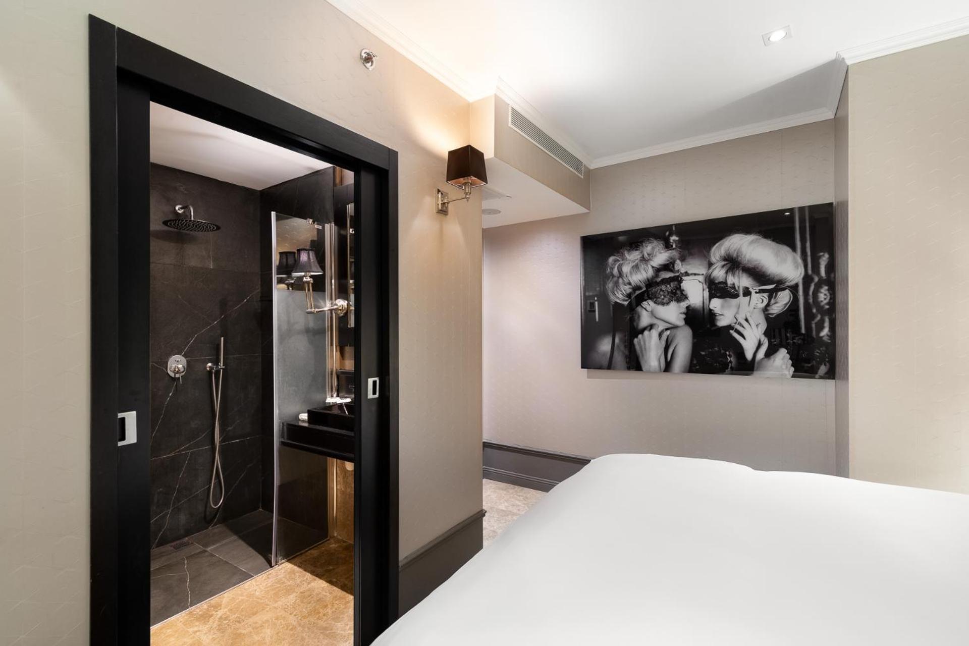 Classic Double Room photo 3