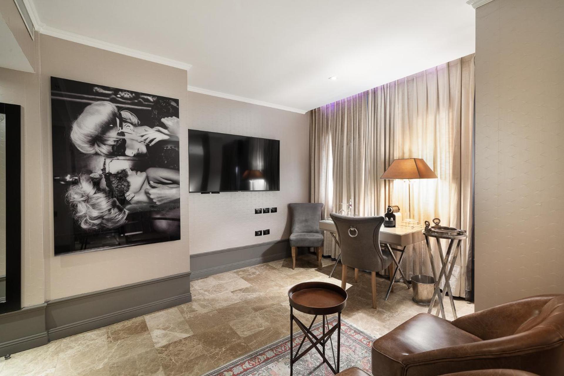Deluxe Suite  photo 2