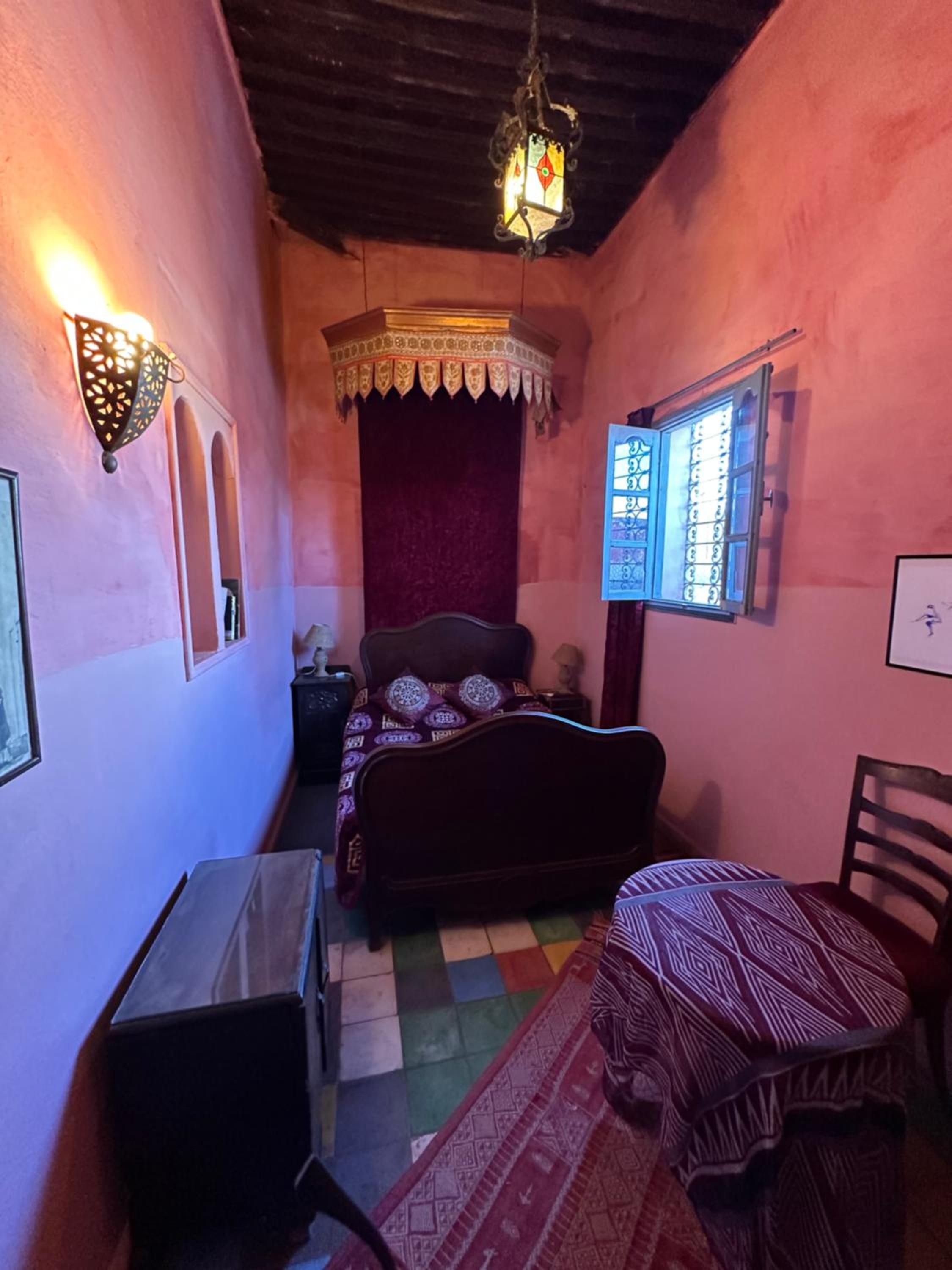 Double Room with Private Bathroom - Photo 1