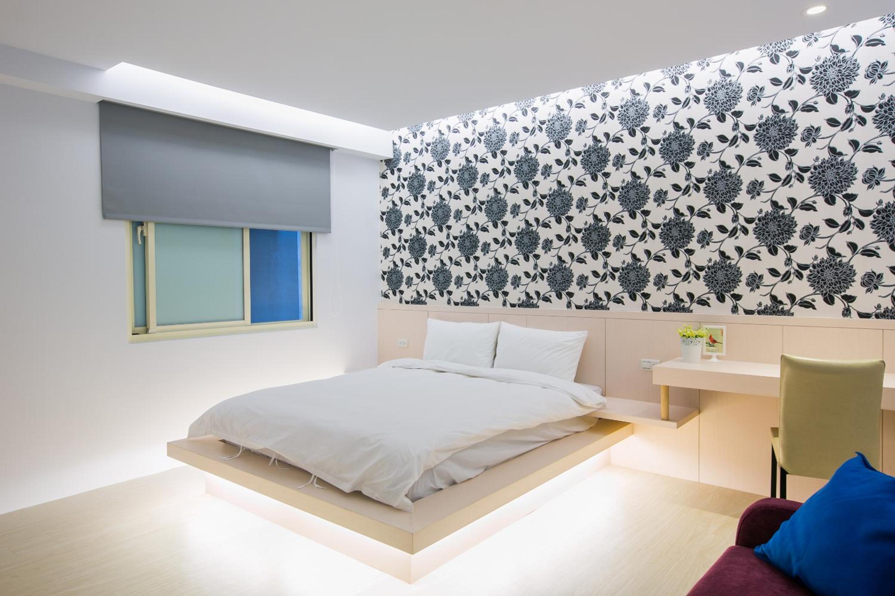 Double Room with Private Bathroom photo 2