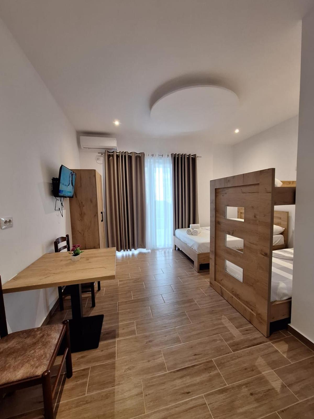 Deluxe Quadruple Room photo 1