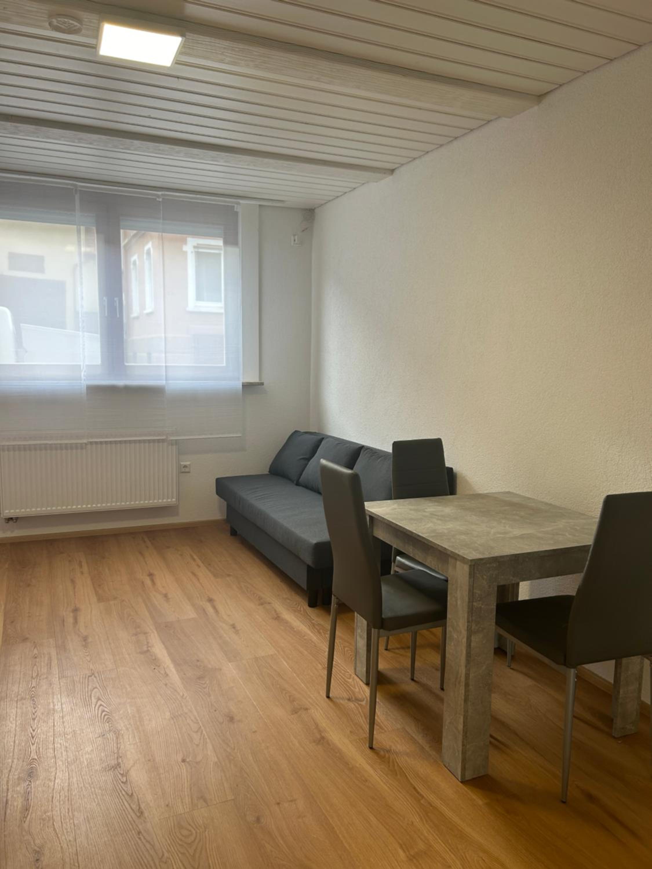 One-Bedroom Apartment photo 1