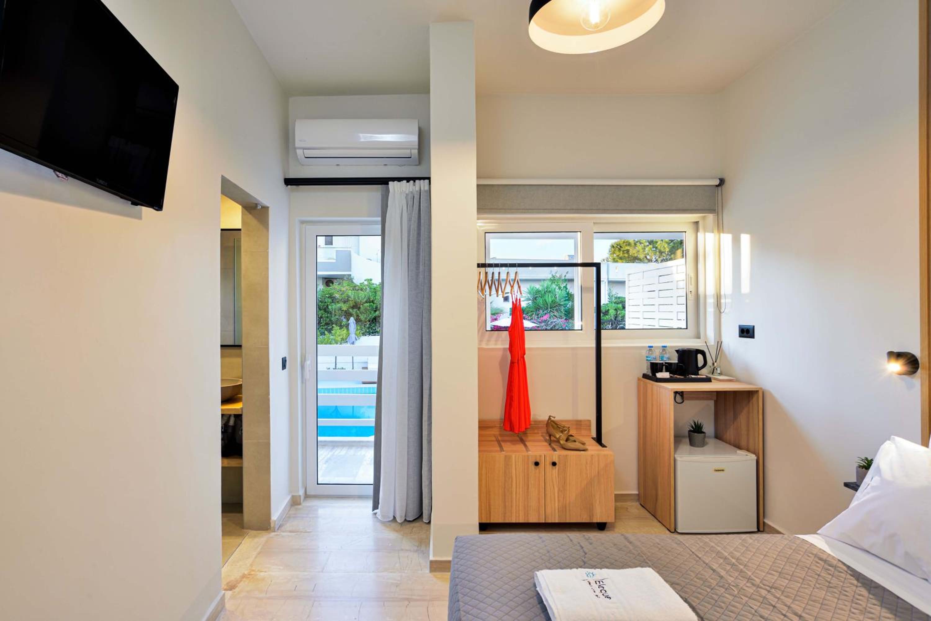 Studio with Balcony
