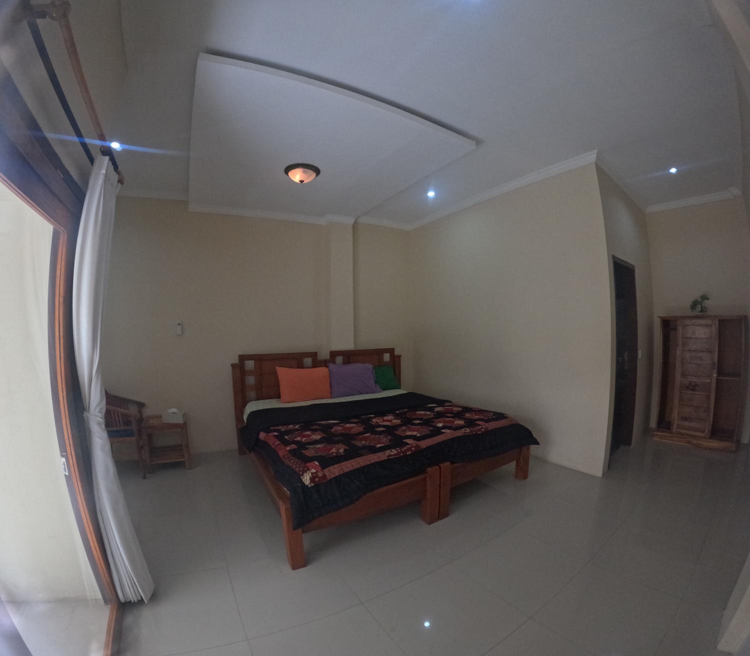 Budget Double Room - Photo 1