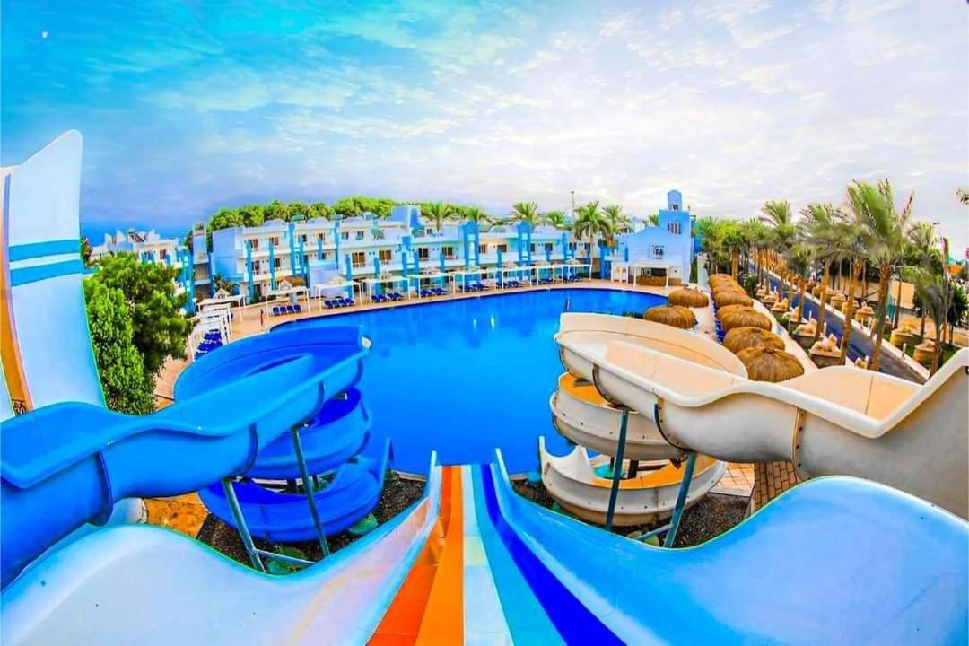 Suite with Pool View