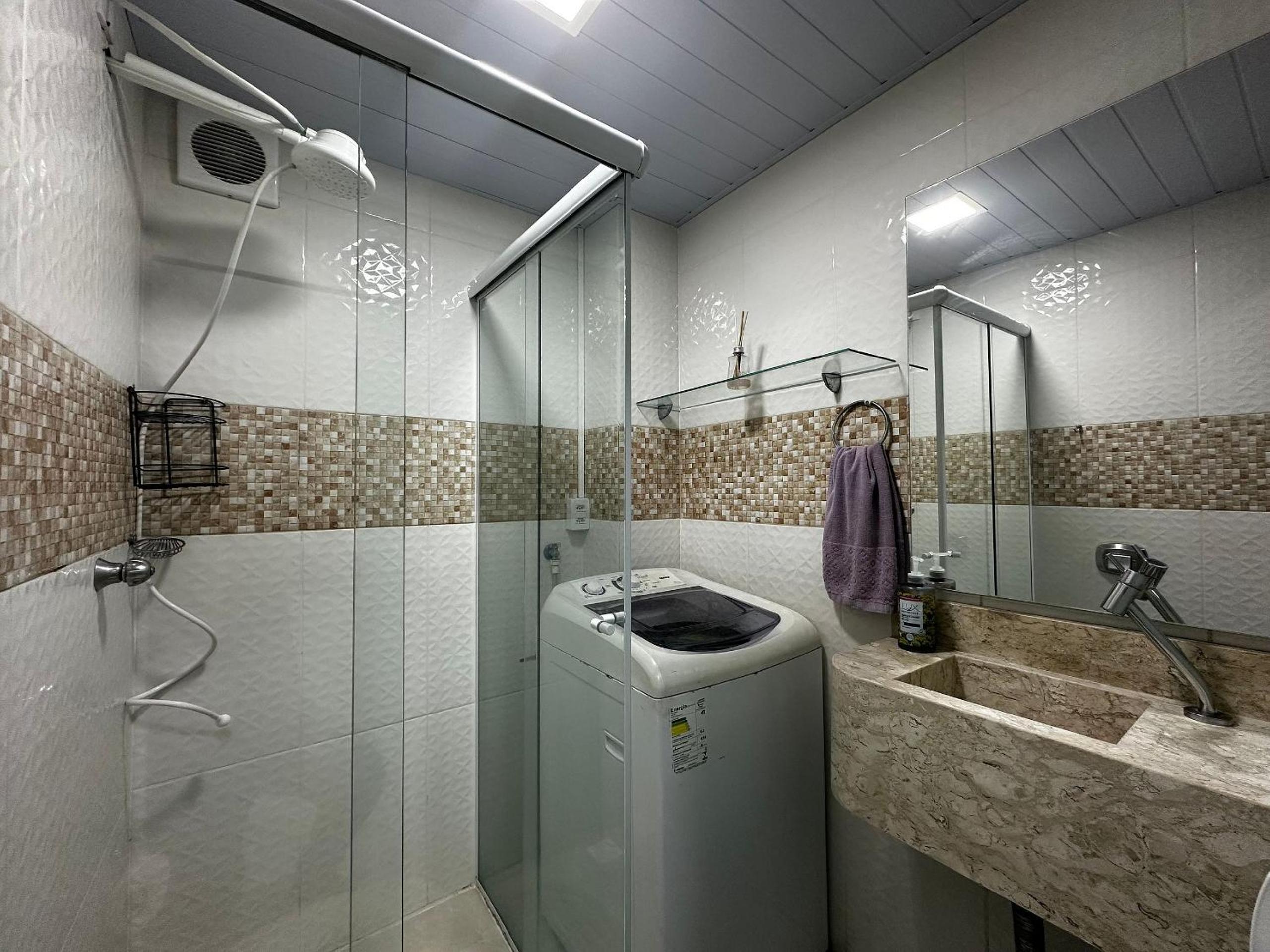 Apartment - Photo 25