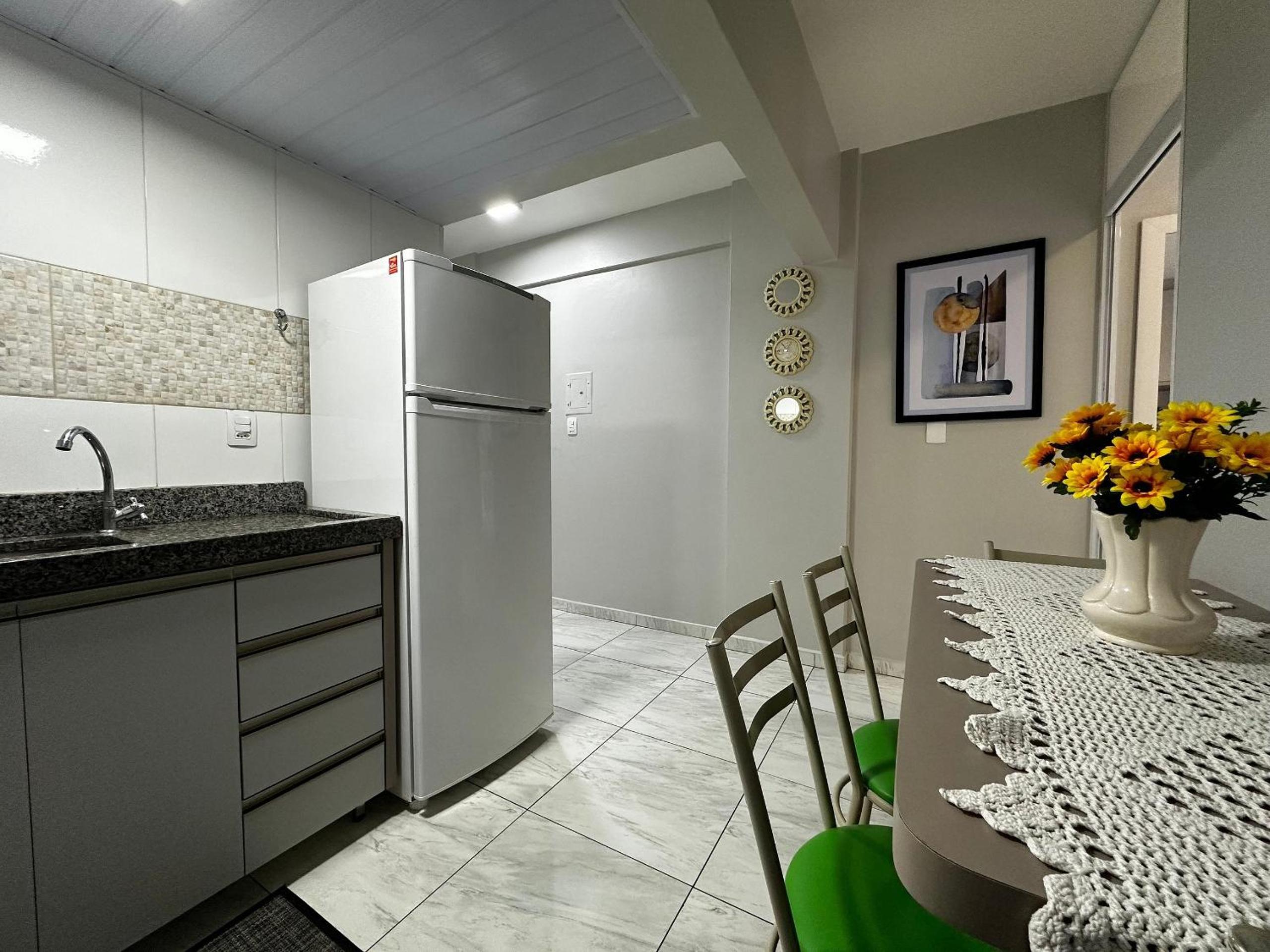 Apartment - Photo 6