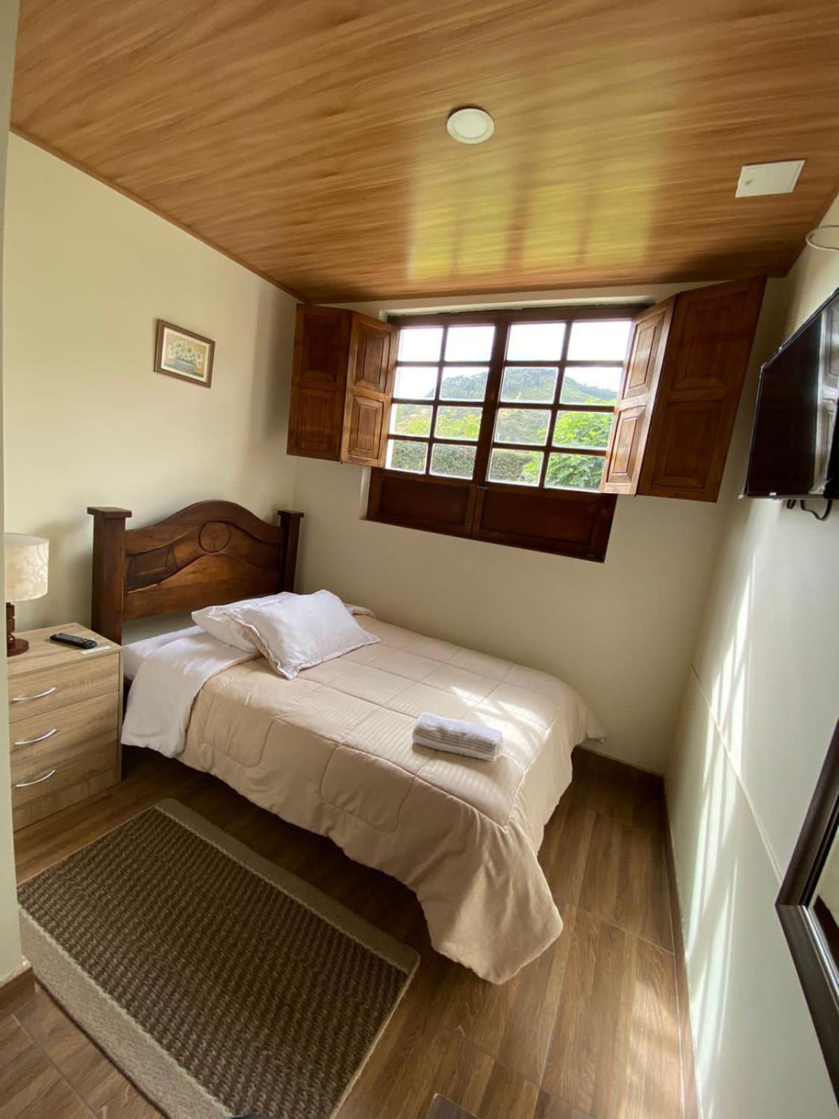 Single Room photo 3