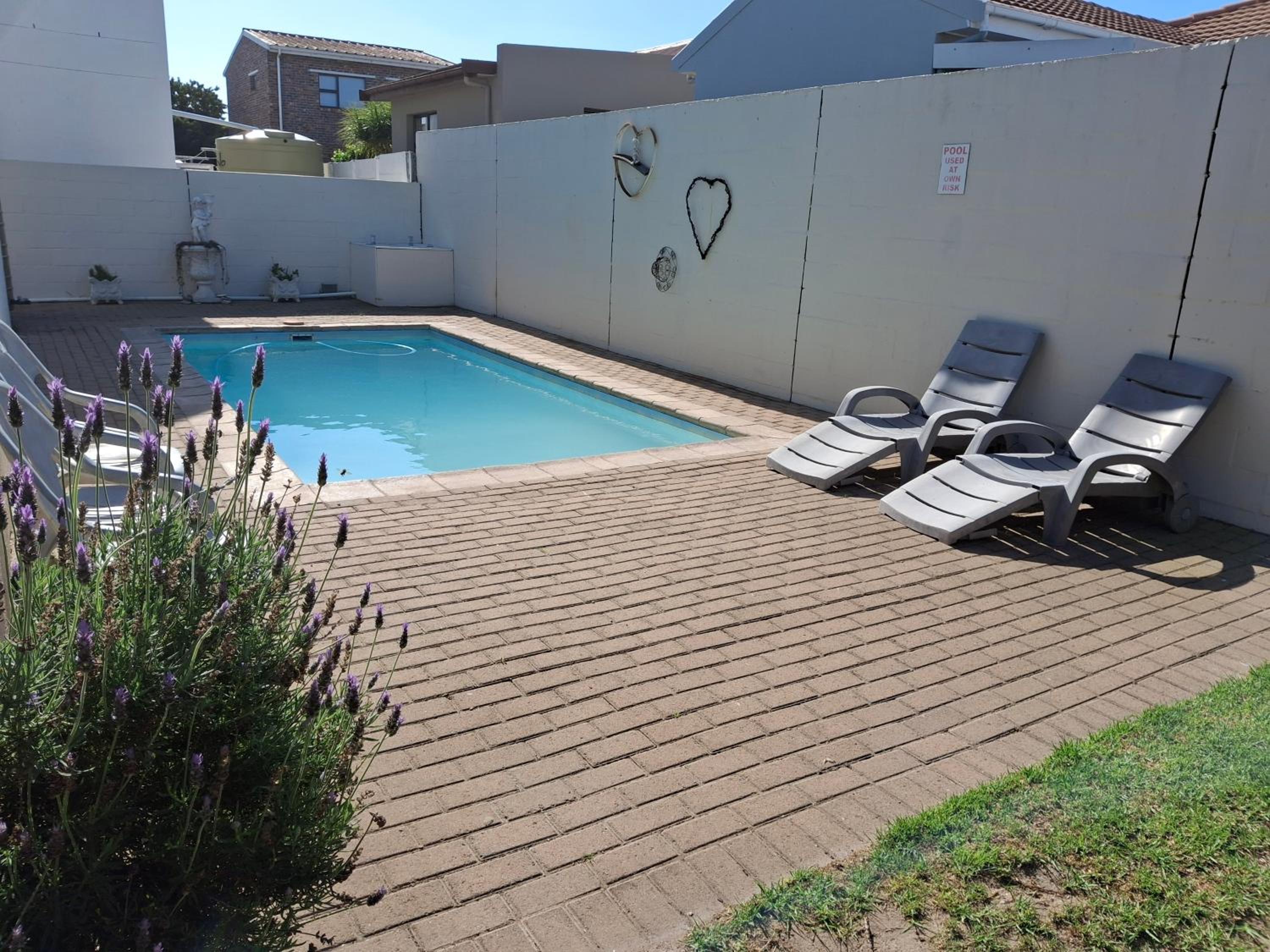 Apartment - Photo 27