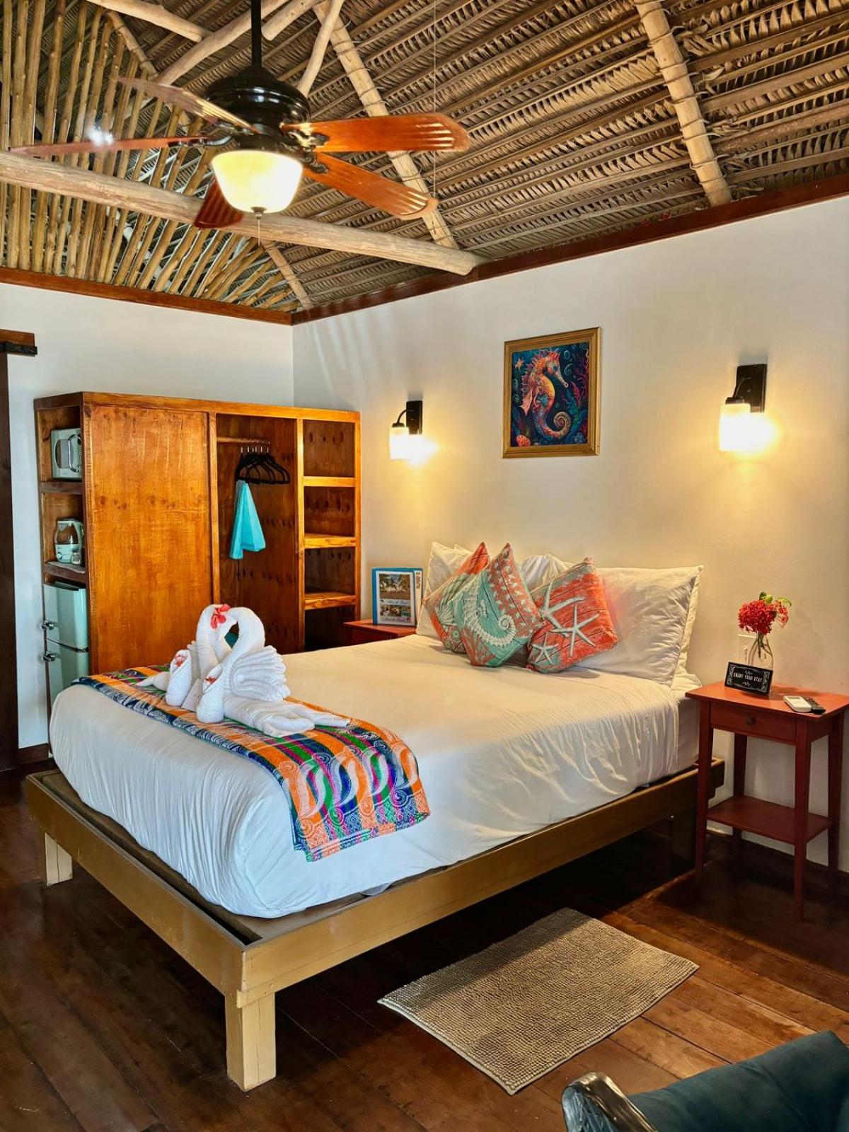 Double Room with Sea View photo 1