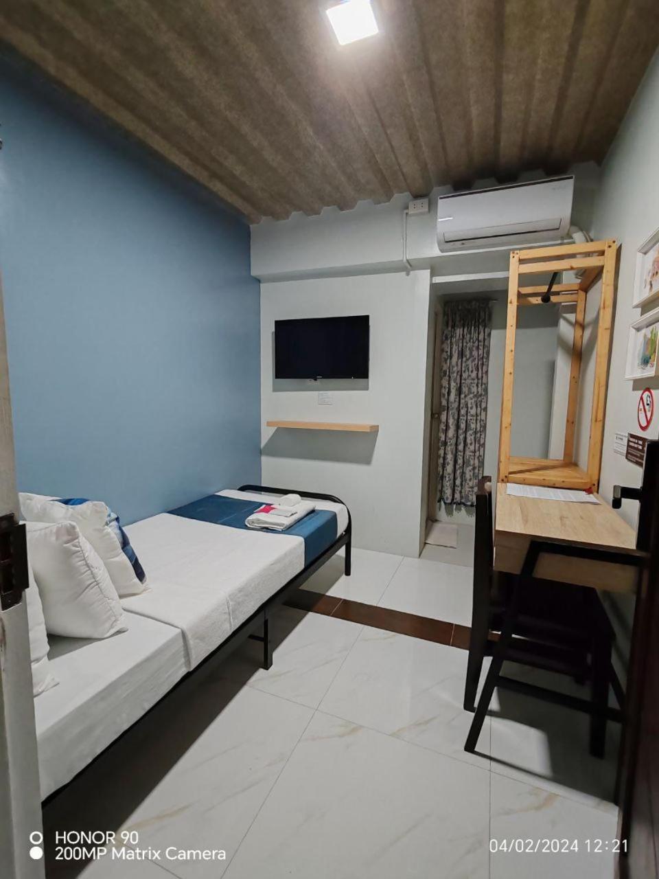 Budget Single Room