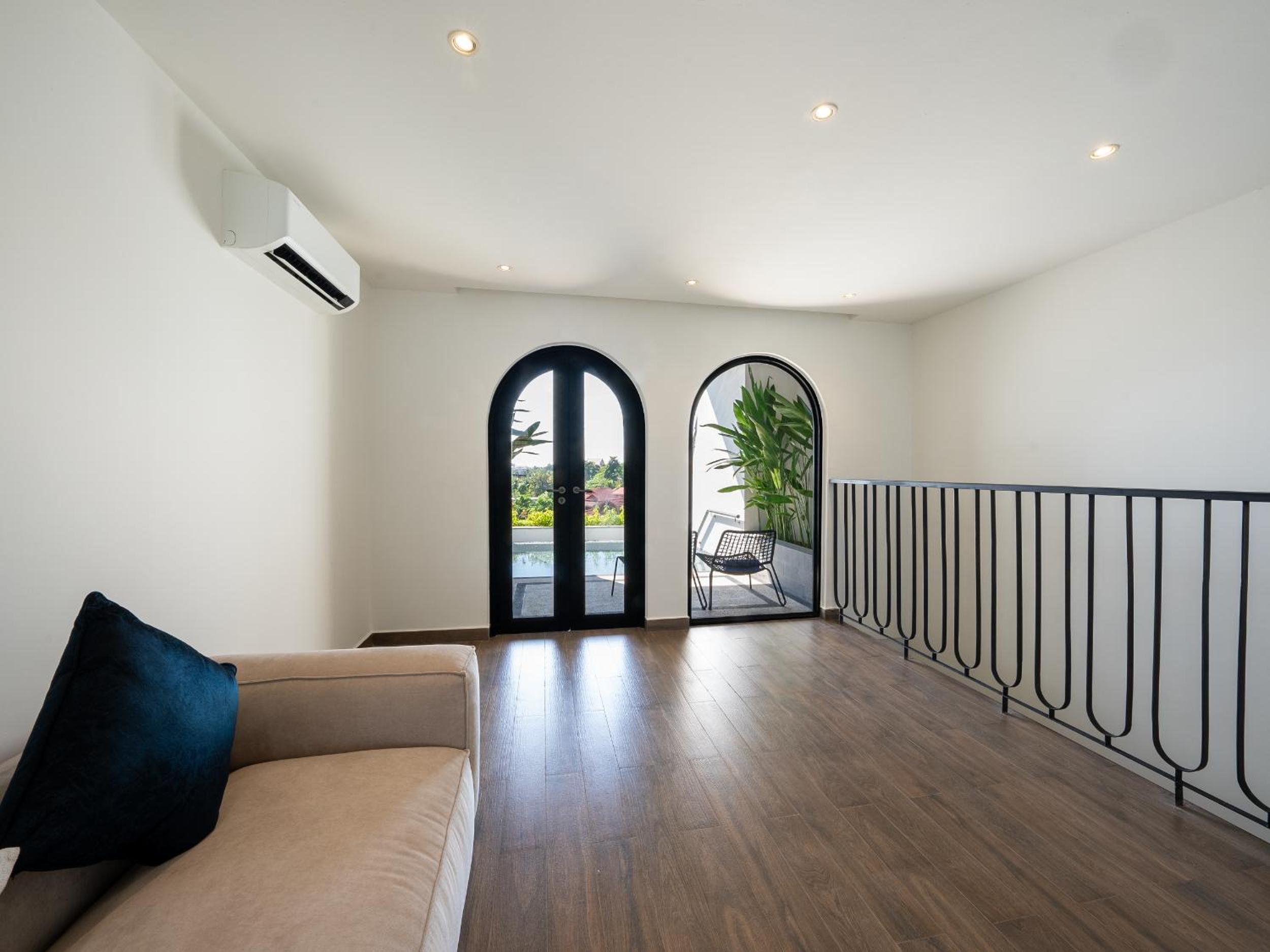 Duplex Deluxe with Private Pool - High Tea photo 3