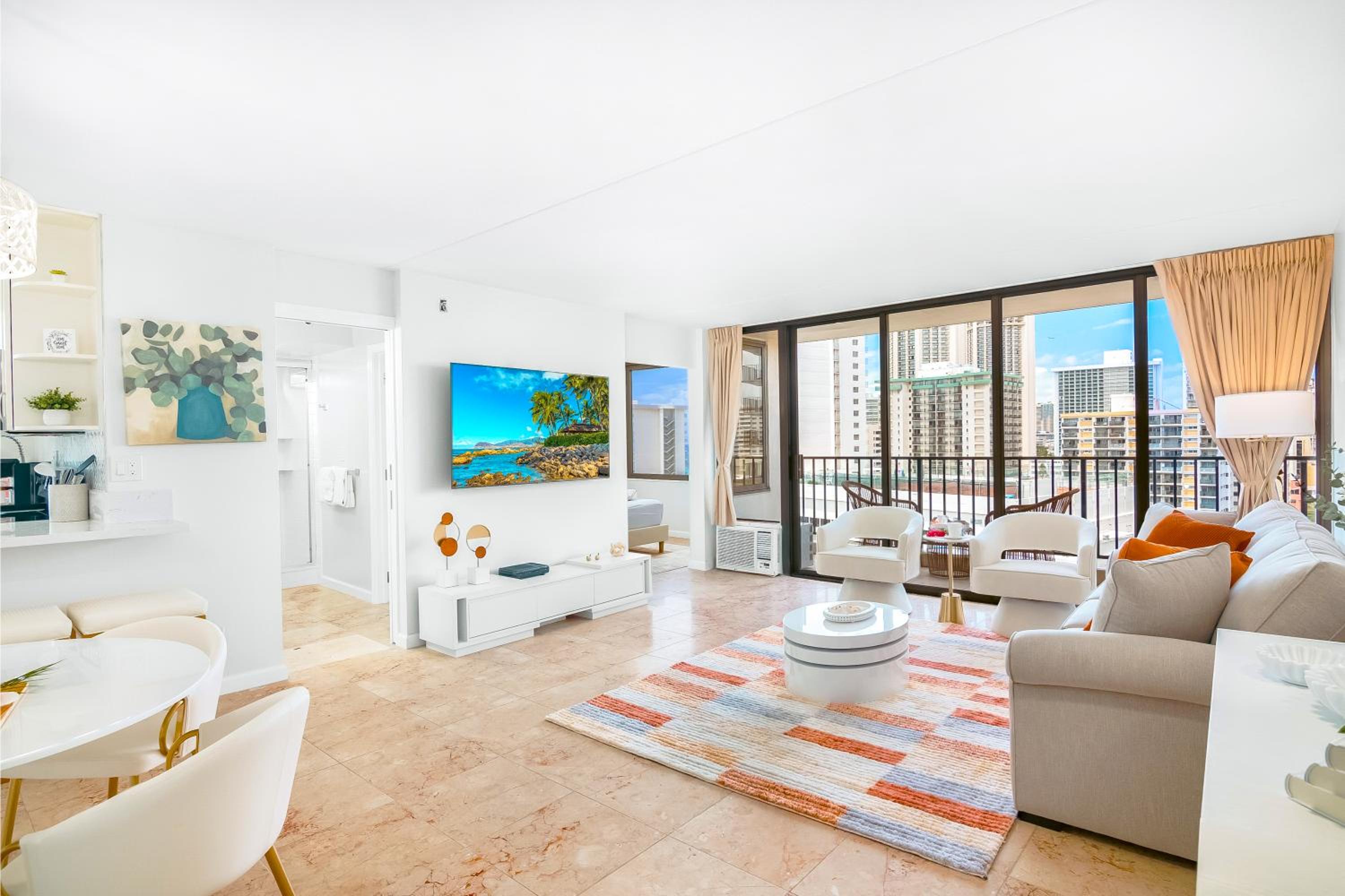 Waikiki Banyan condo with ocean & skyline views: One-Bedroom Apartment photo