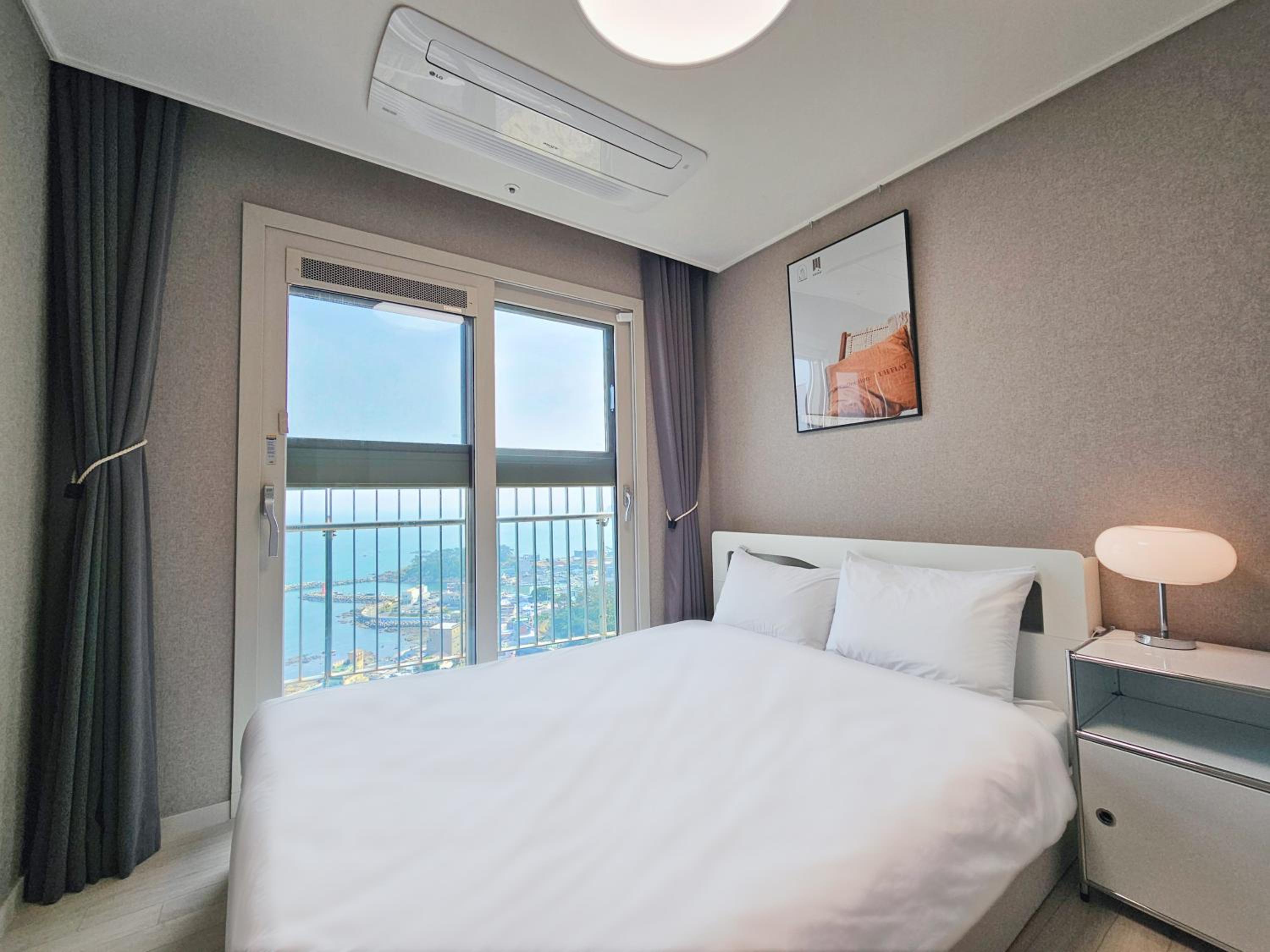 19:00 Check-in A-1. Flat Royal Suite Premium - Photo 9