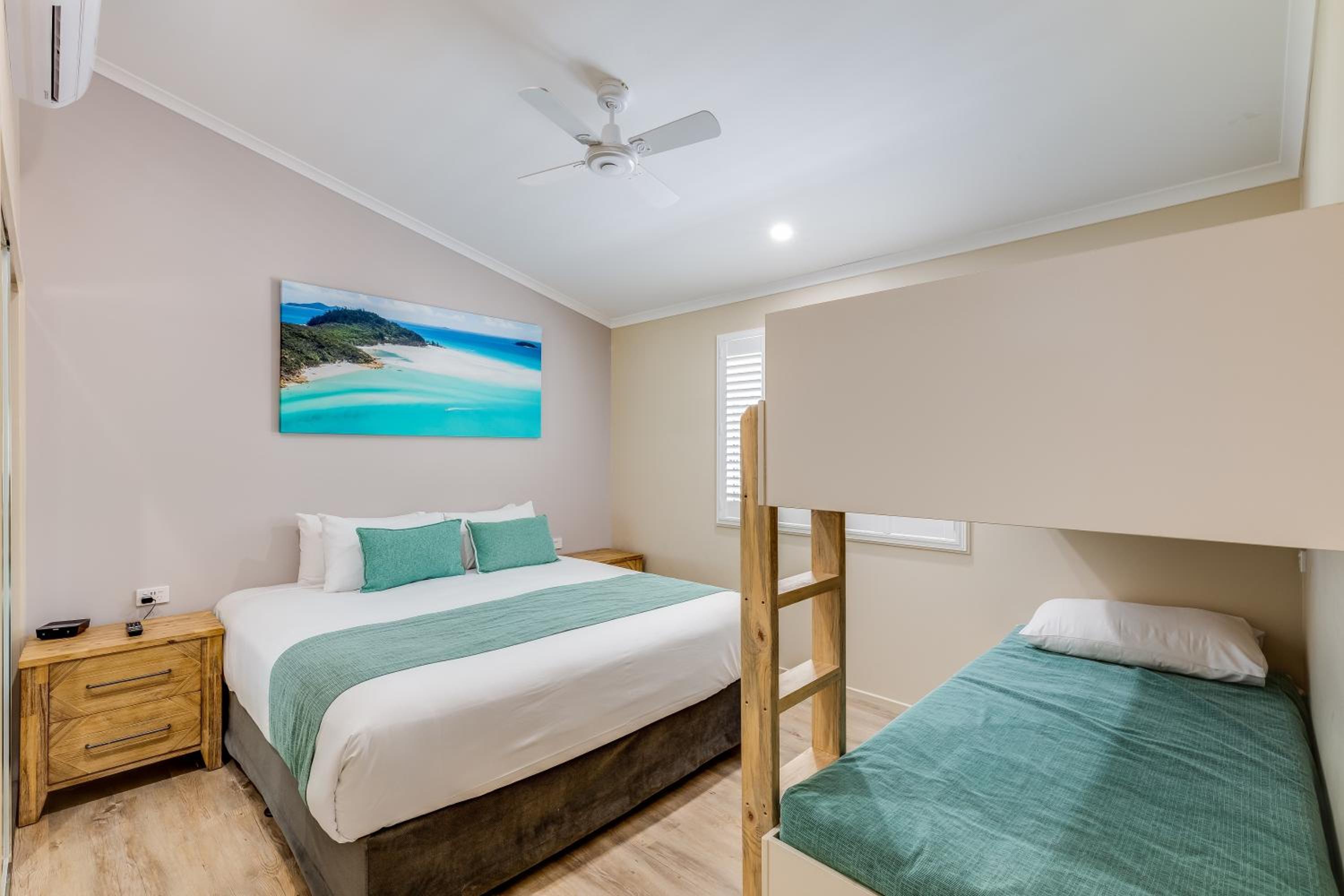 Two Bedroom Premium Deluxe Cottage photo 1