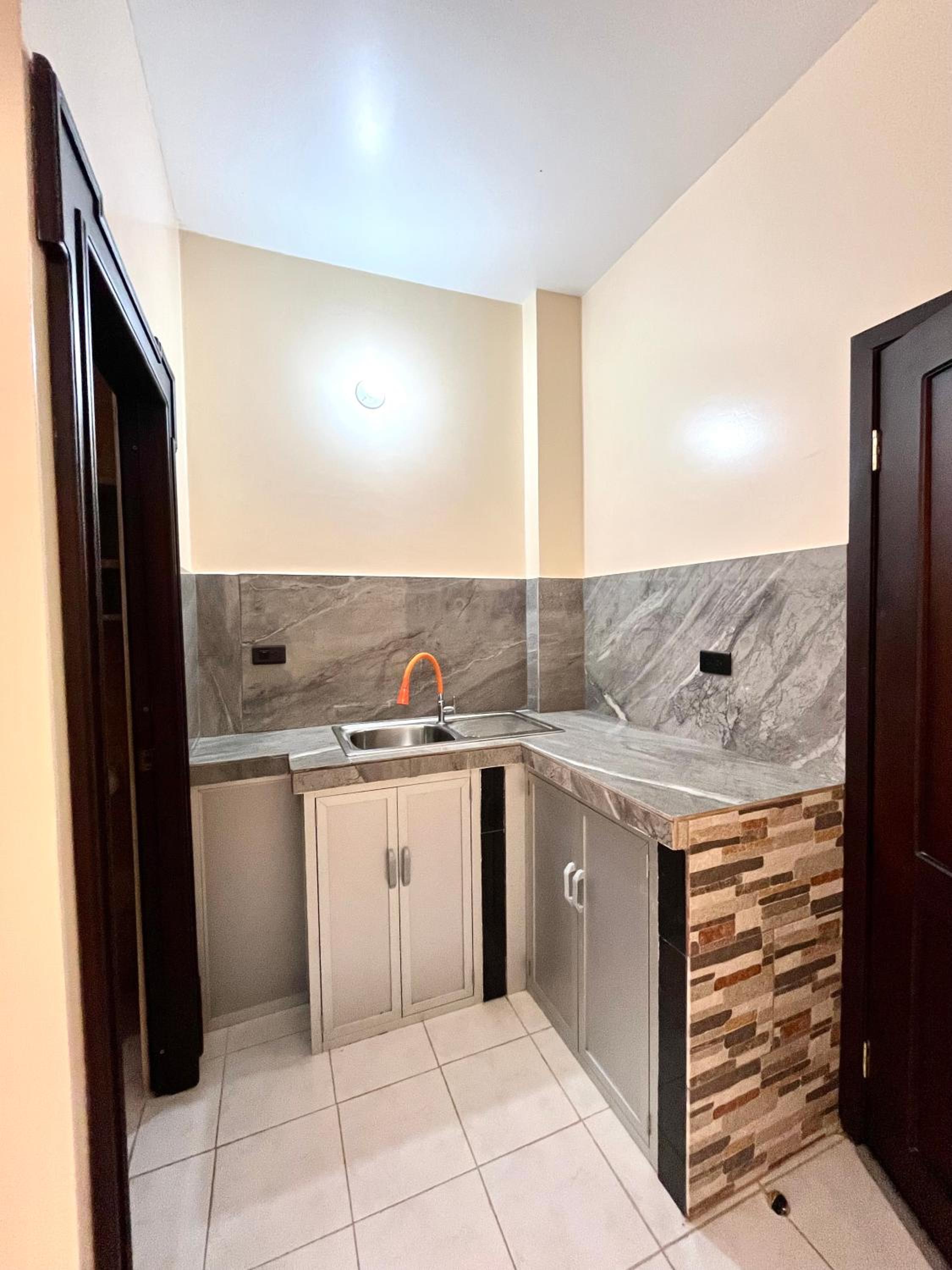 One-Bedroom Suite photo 2