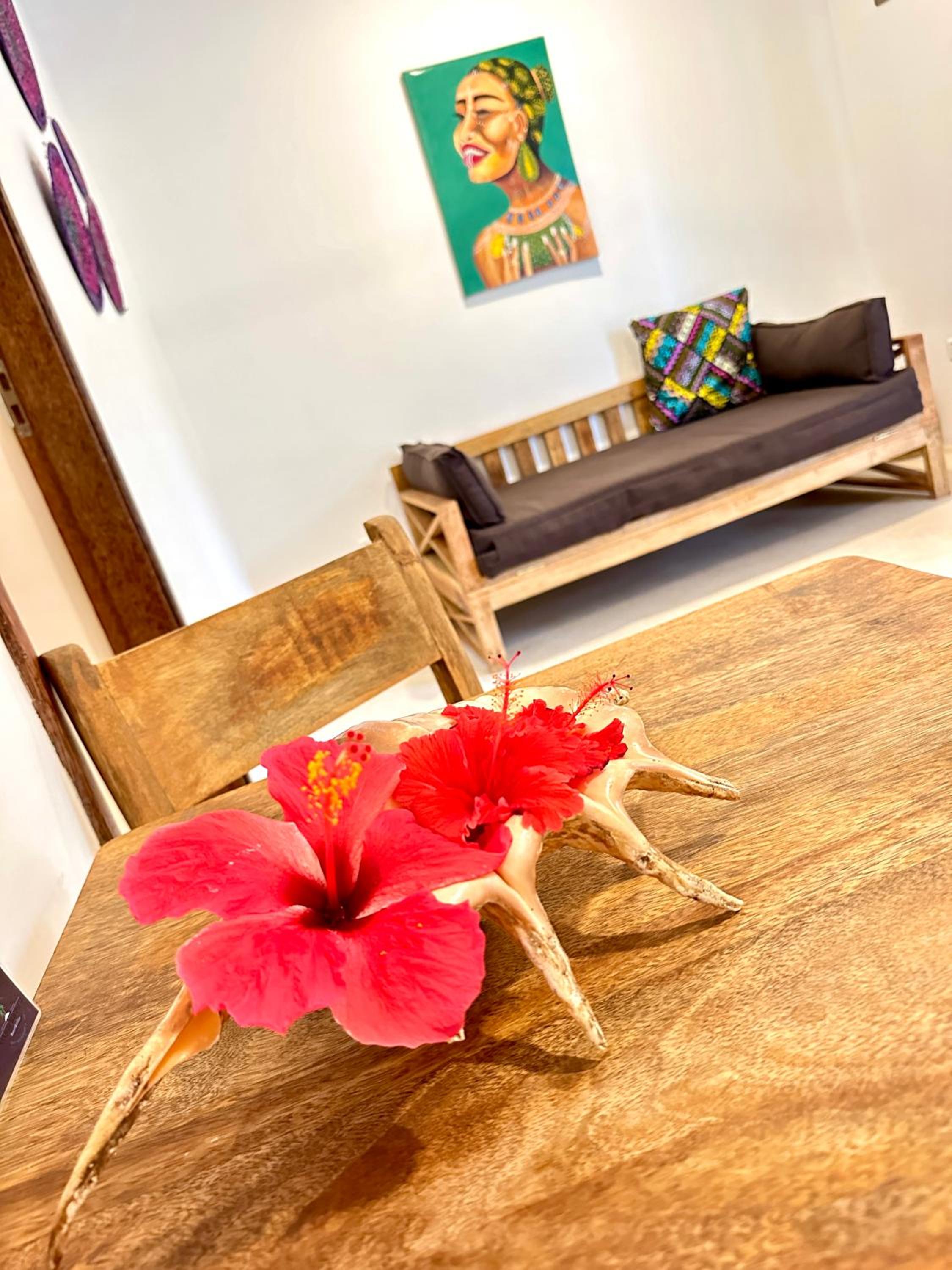 Deluxe King Suite - Photo 15