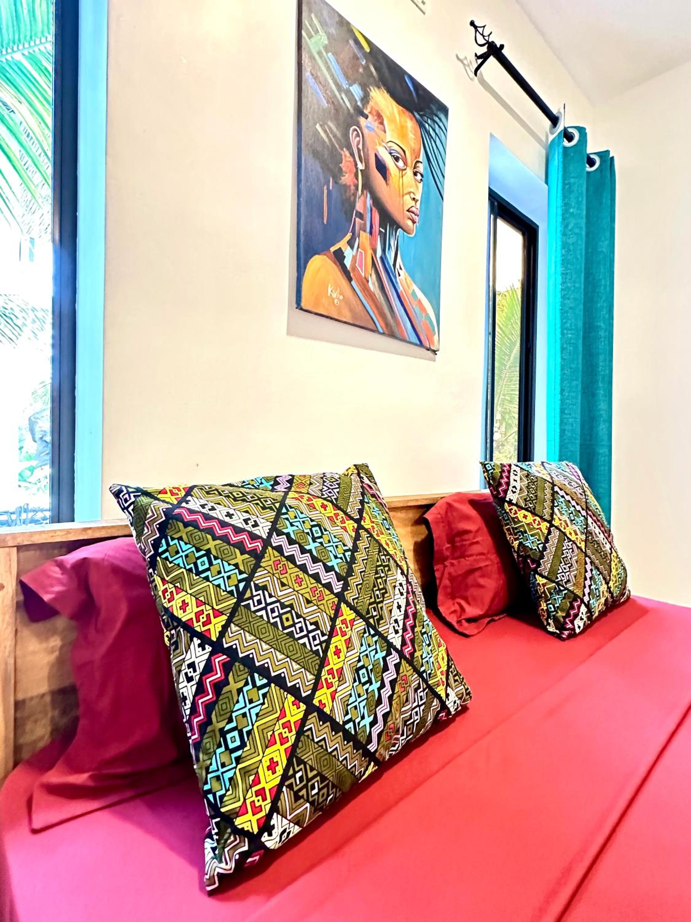 Deluxe King Suite - Photo 18