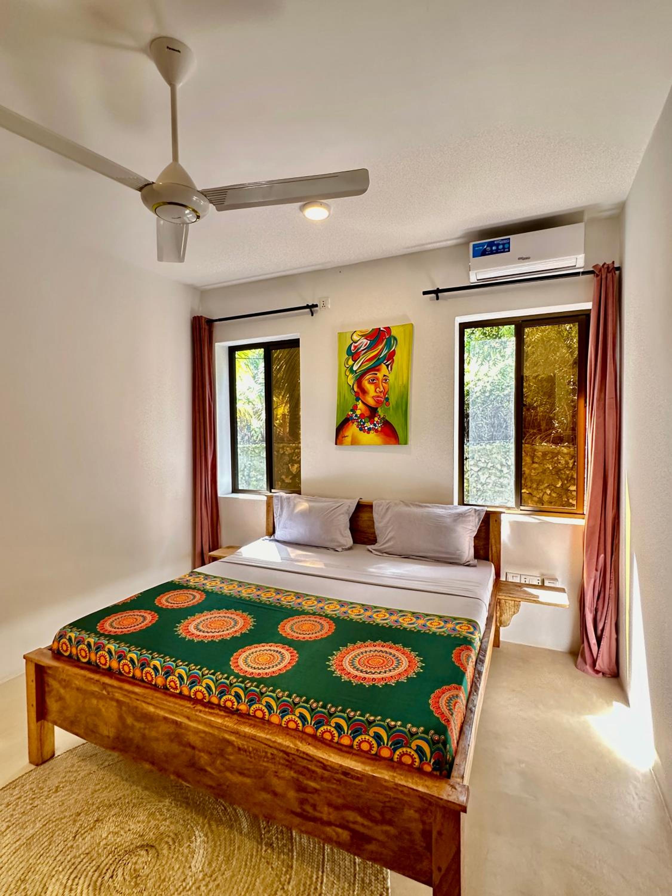 Deluxe King Suite - Photo 21