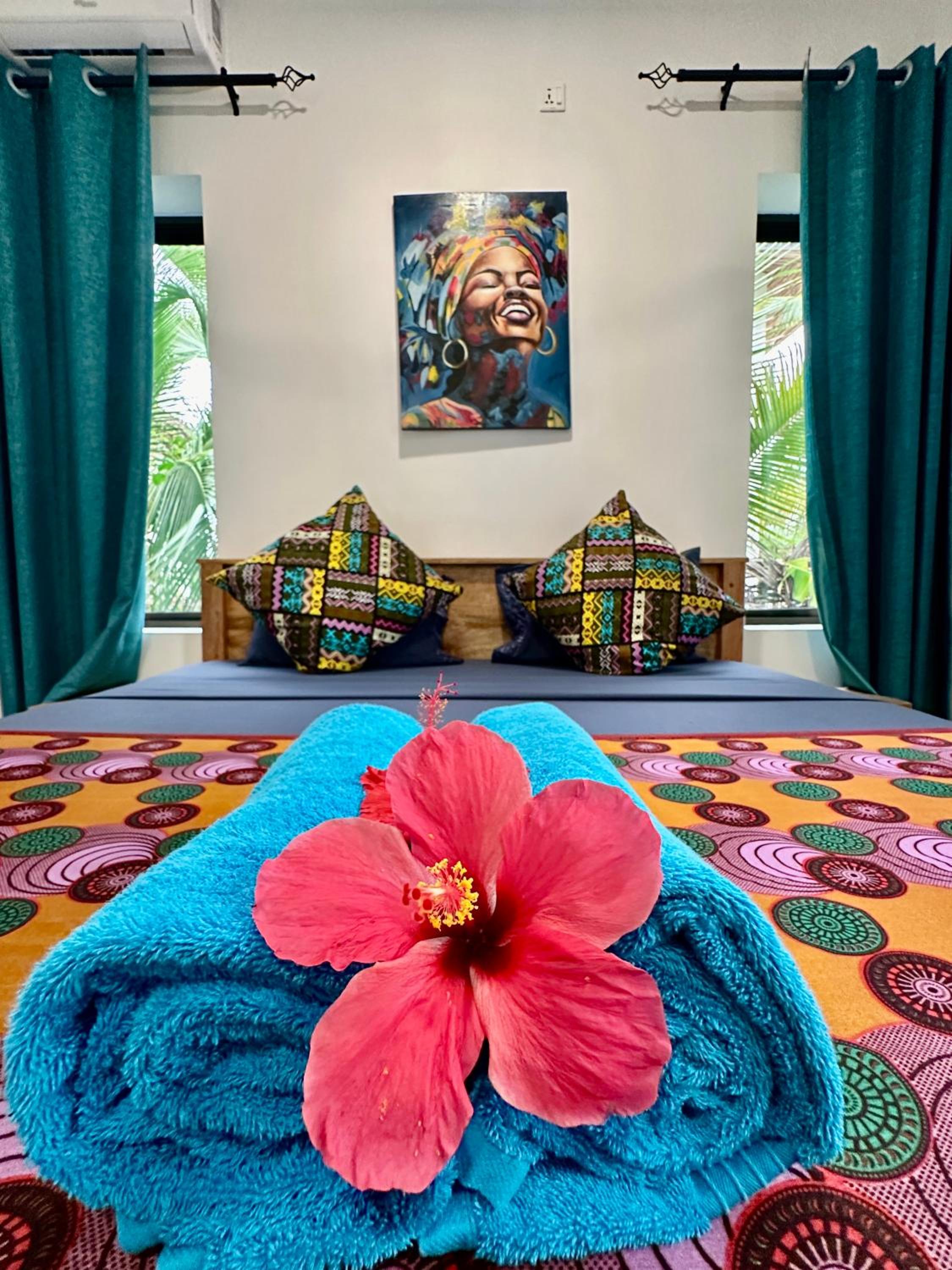 Deluxe King Suite - Photo 31