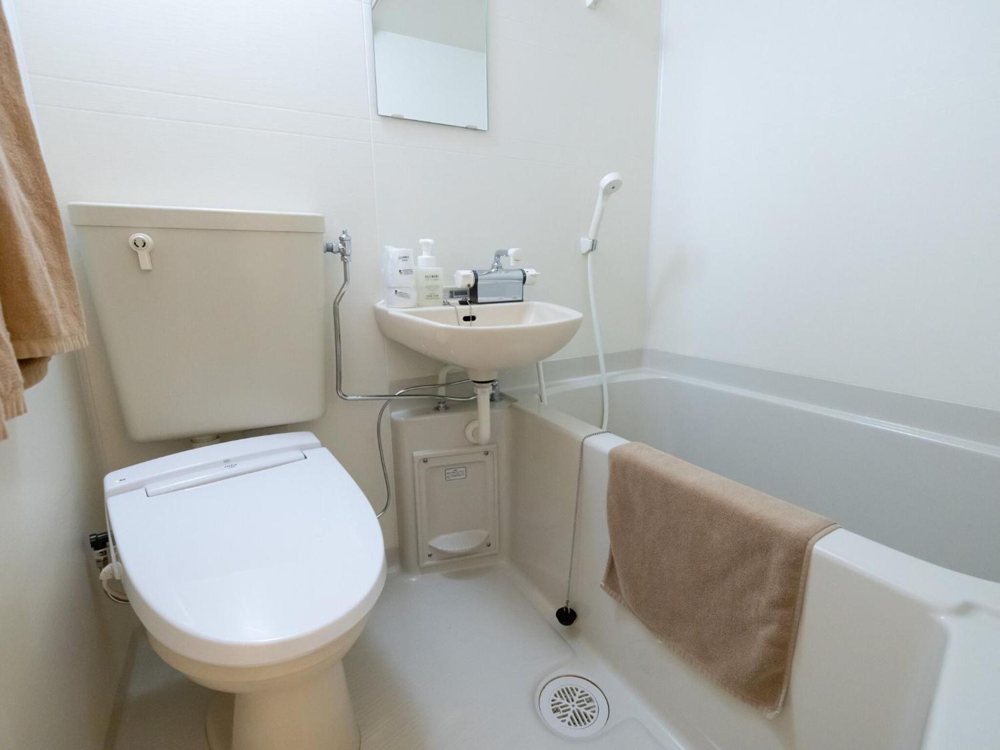 Standard Twin Room - Photo 2
