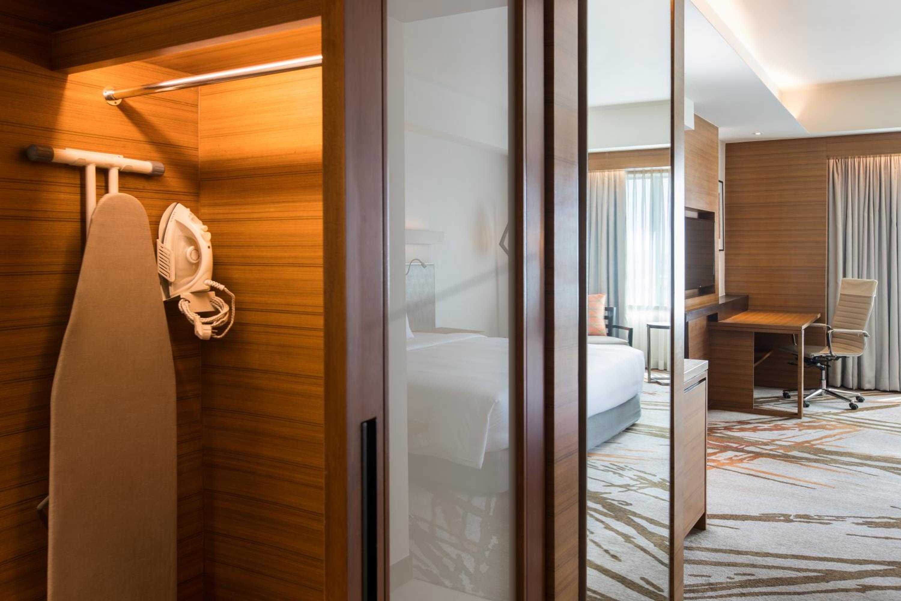 Superior Room Day Use Offer (9:00AM-6:00PM, Maximum of 6 Hours)