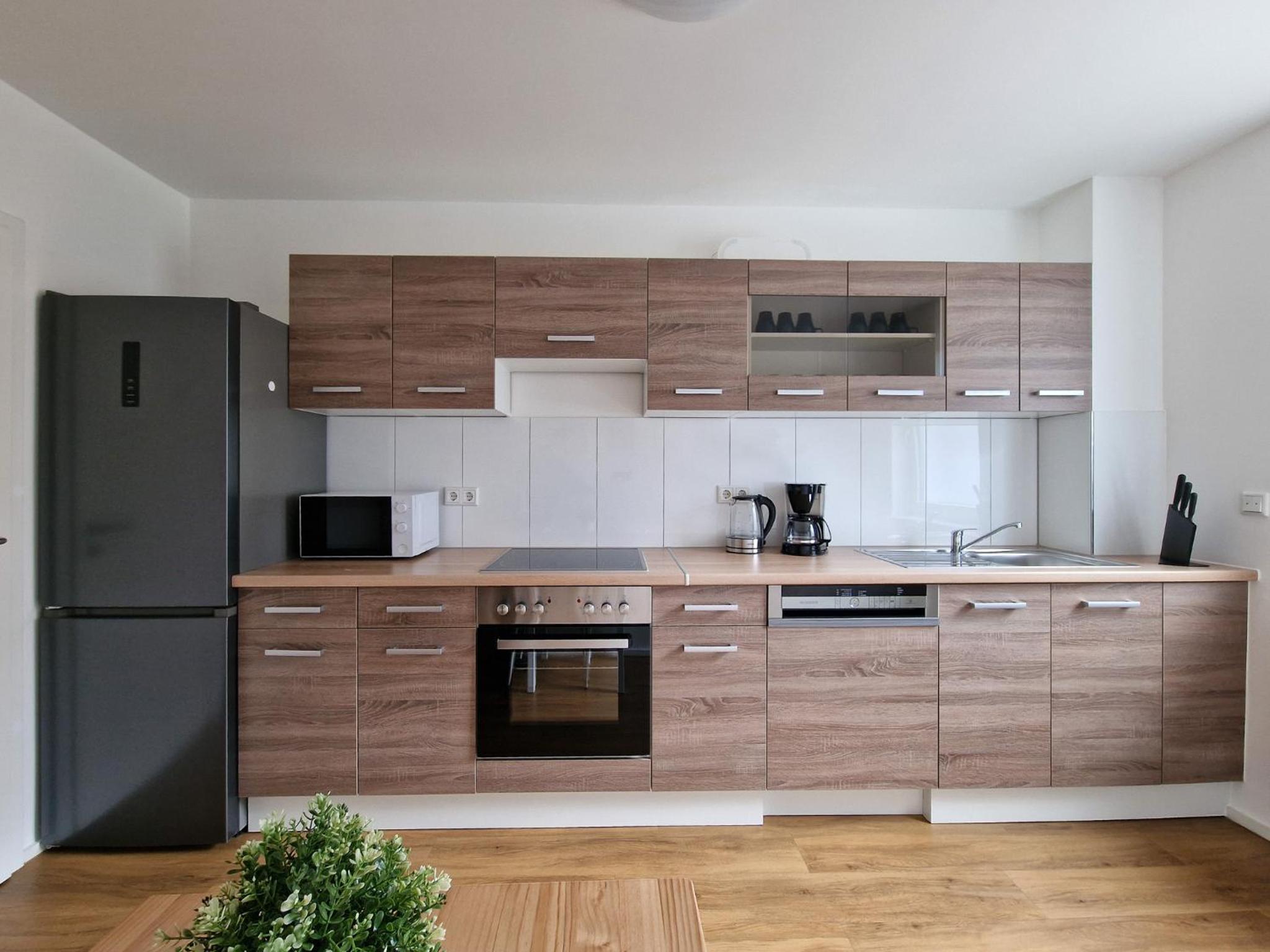 One-Bedroom Apartment with Terrace photo 2