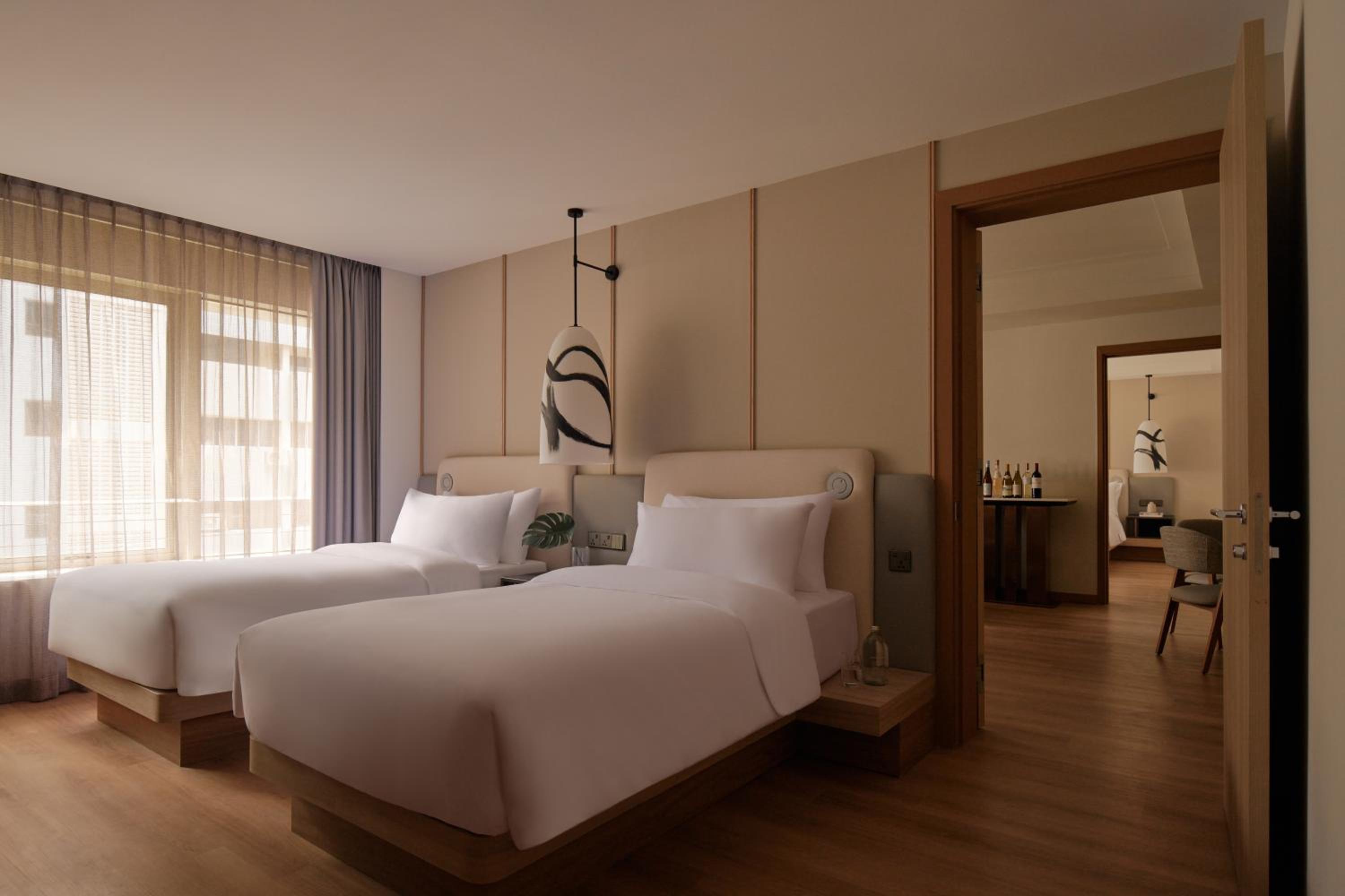 Two Bedroom Apartment with Club Lounge Access
