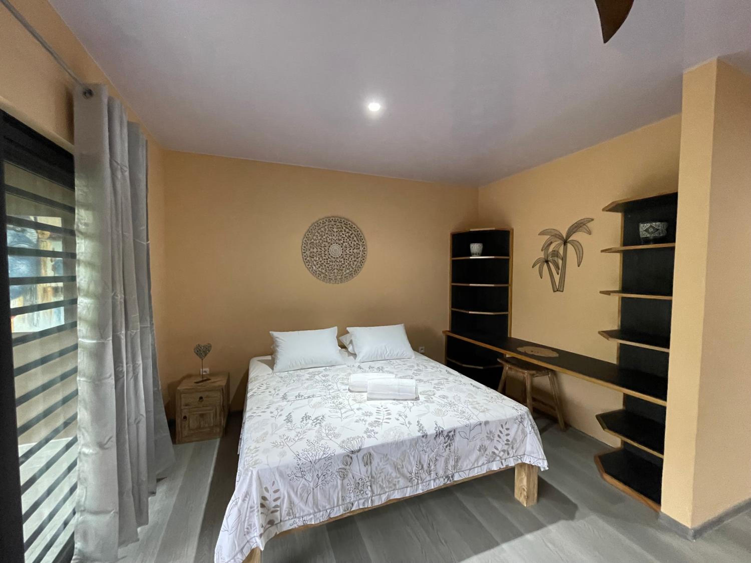One-Bedroom House photo 3