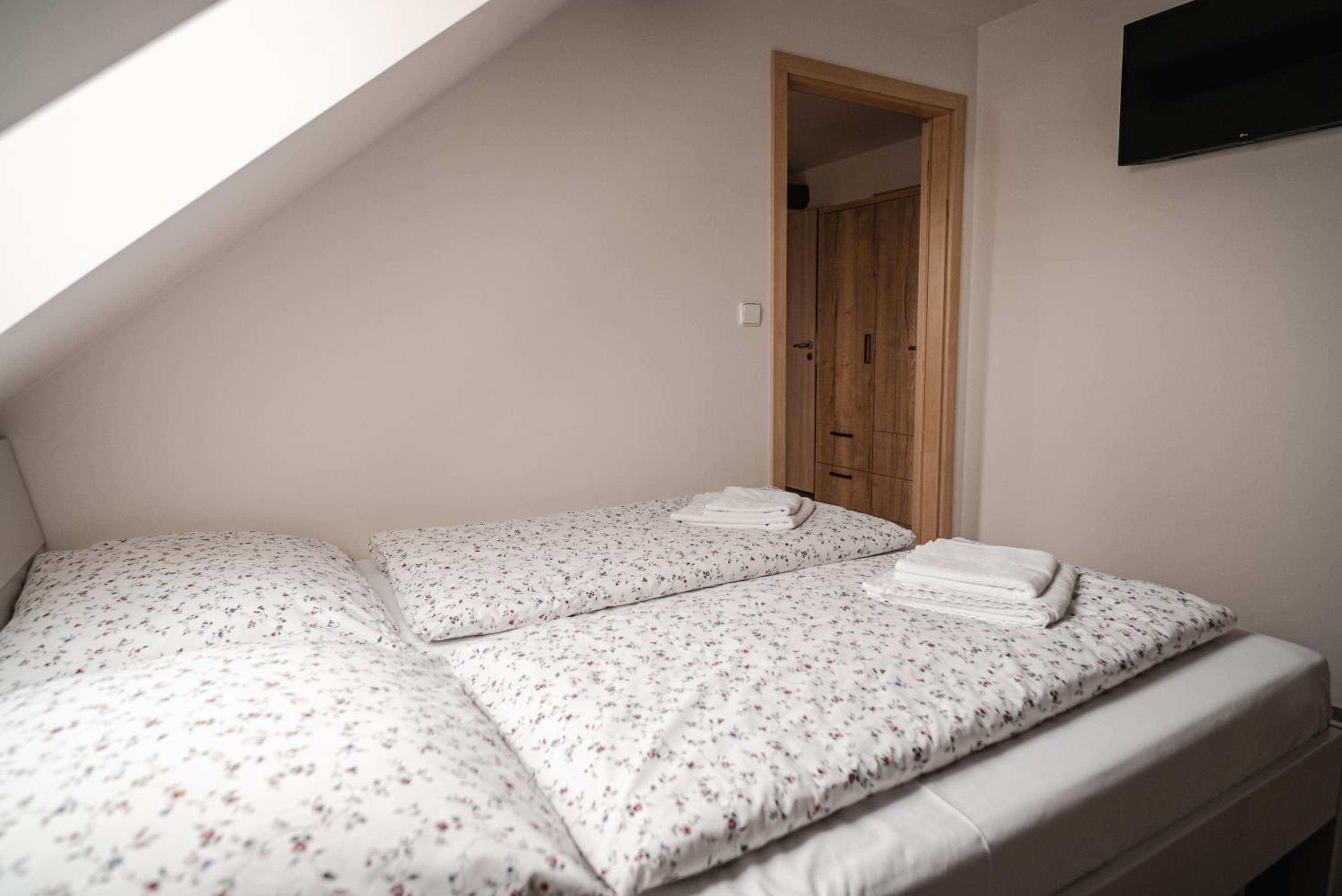 Double Room photo 3