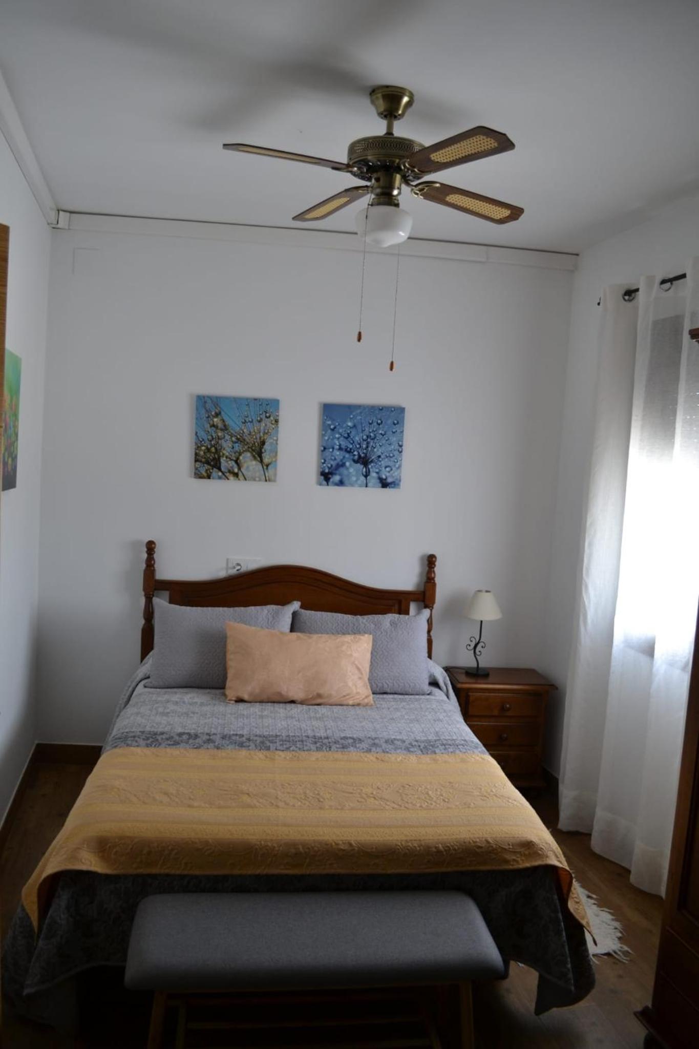 Two-Bedroom House - Photo 36