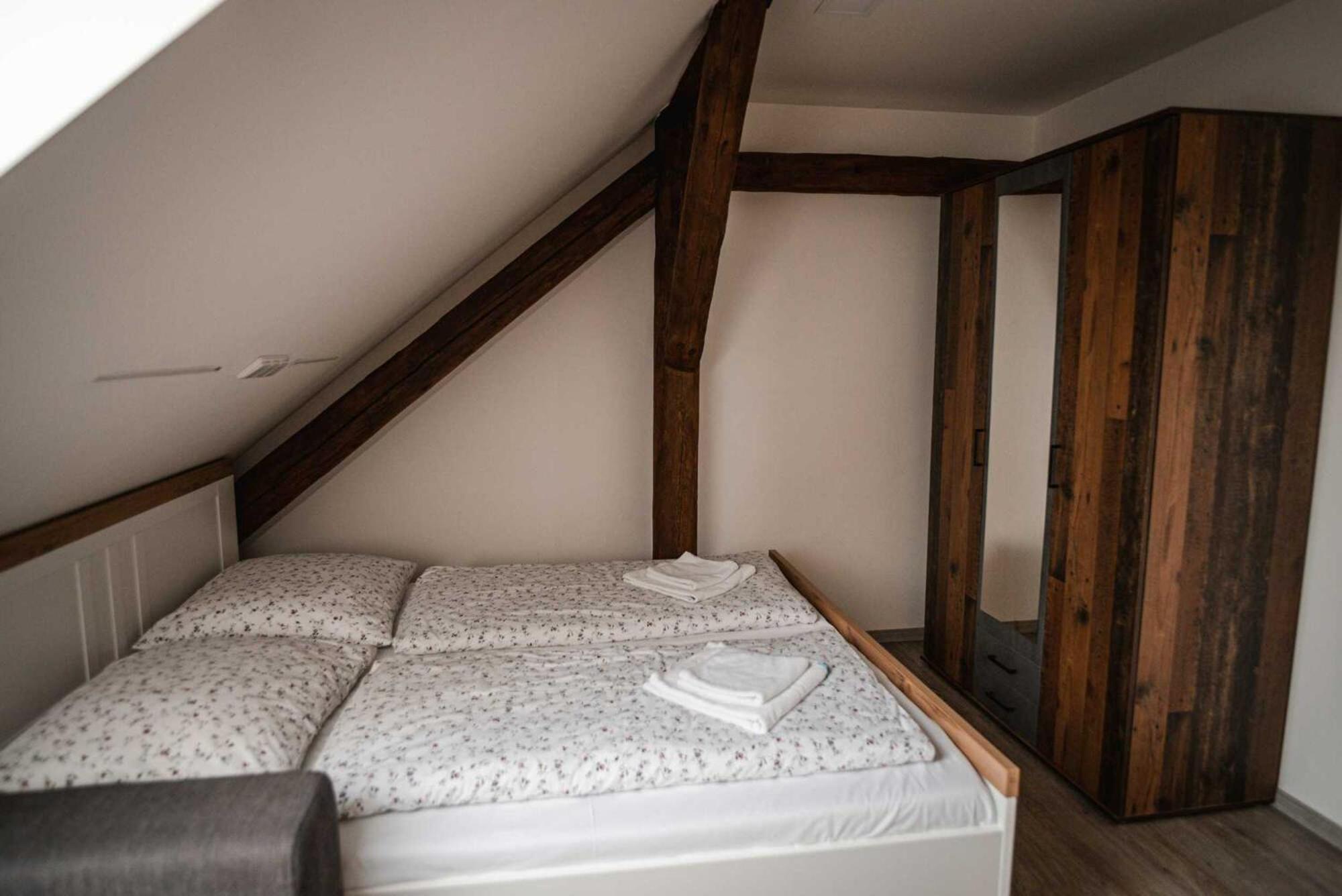 Double Room with Private Bathroom photo 2