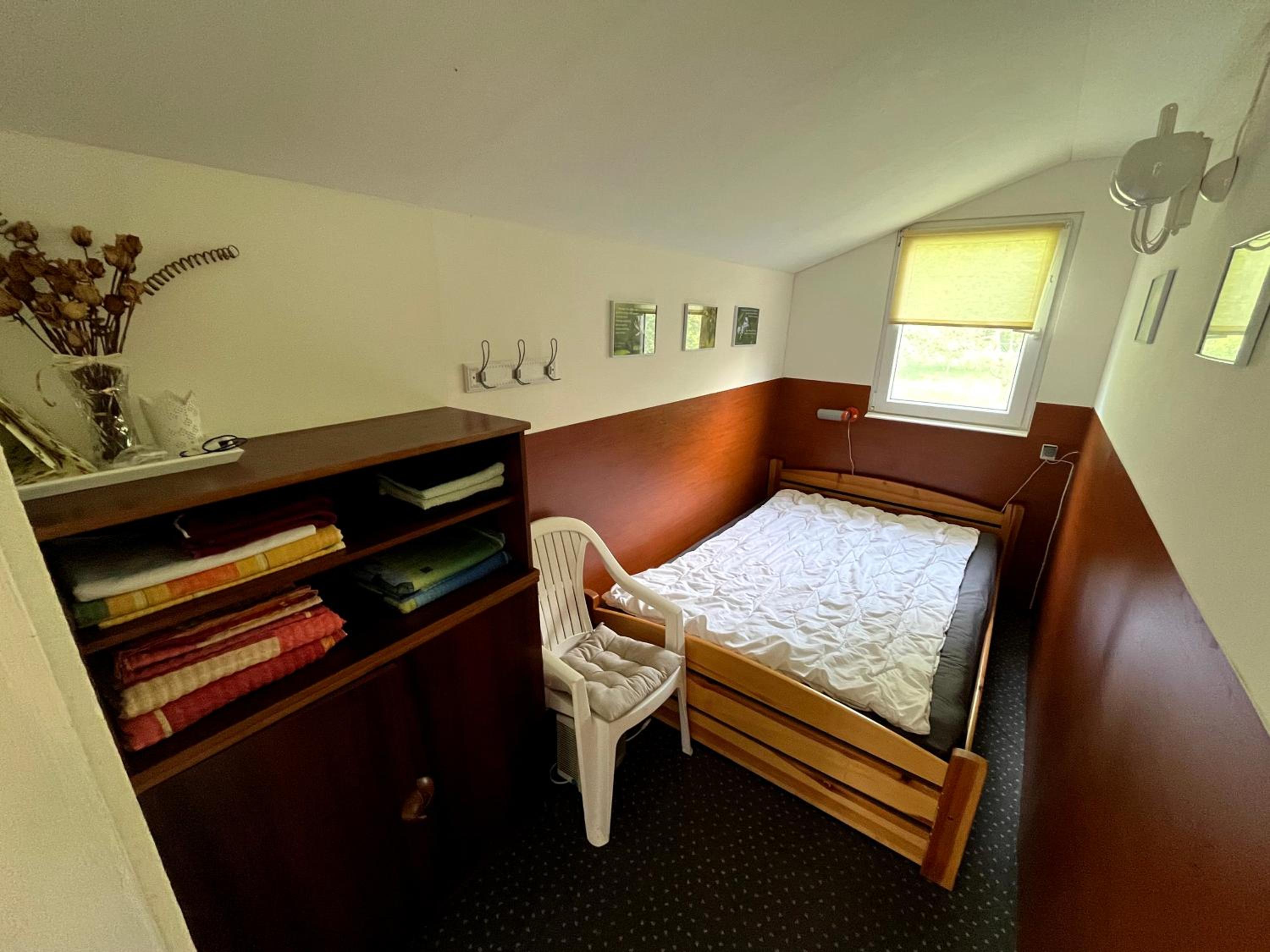 Mobile Home photo 2