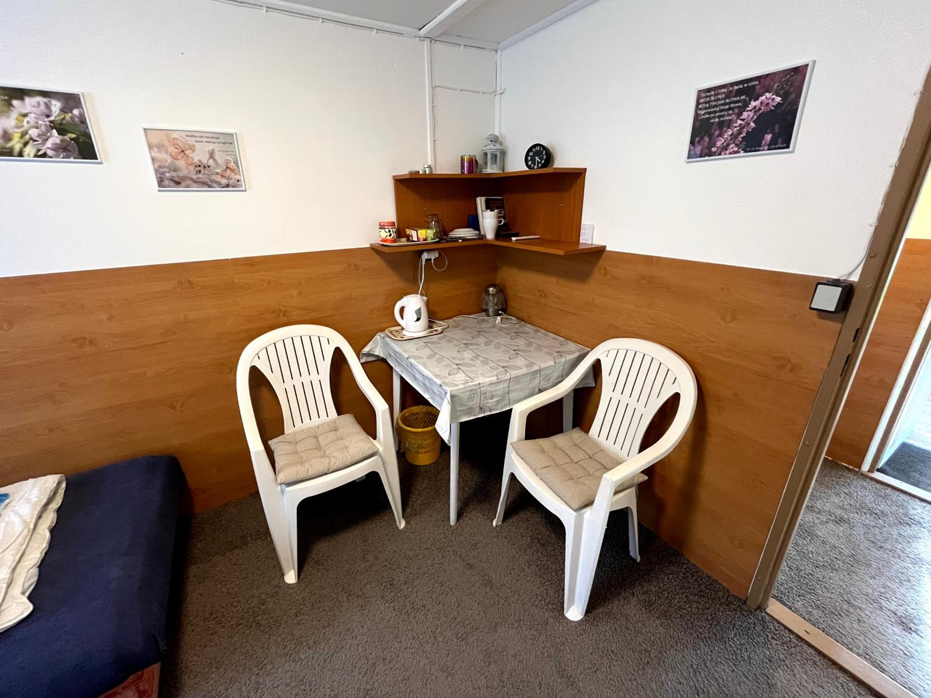 Mobile Home photo 3