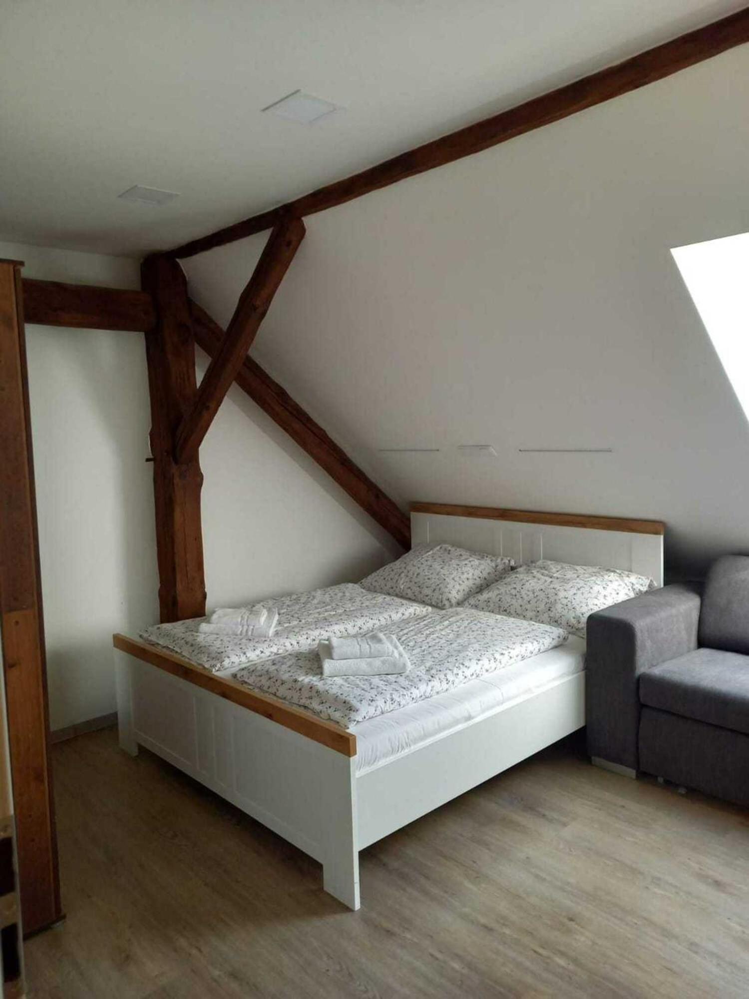Deluxe Double Room (2 Adults + 1 Child) photo 1