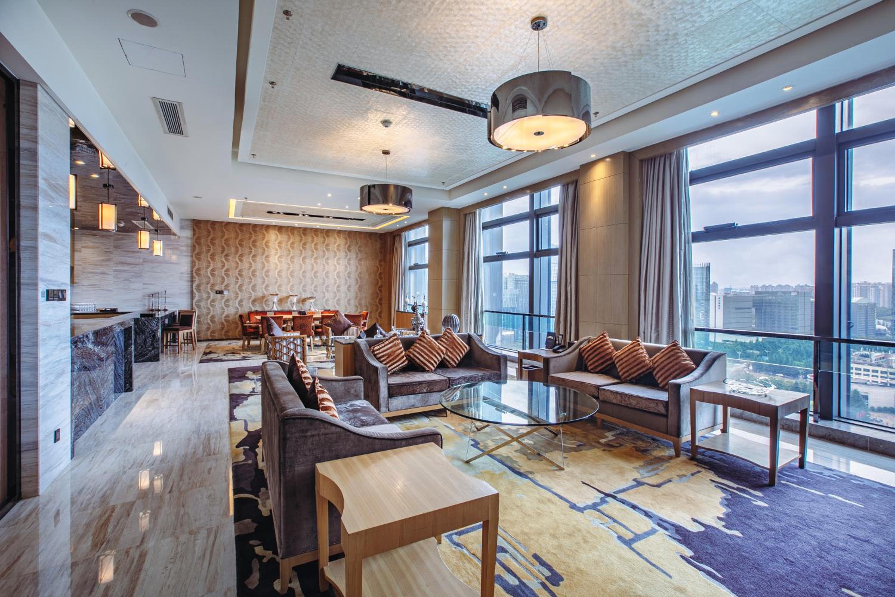 Presidential King Suite - Club Level photo 2