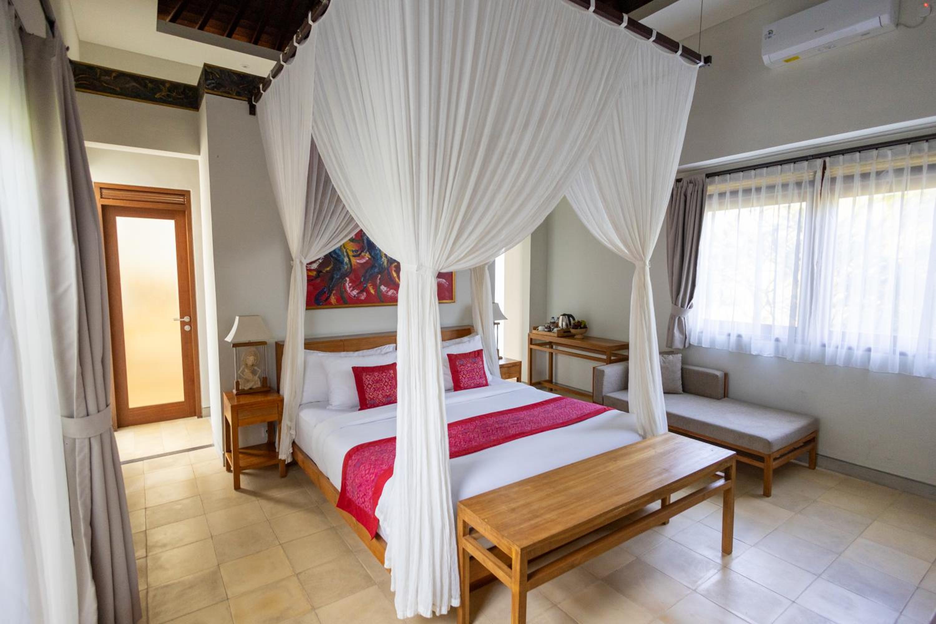 One Bedroom Balcony with Rice Field View - Photo 19