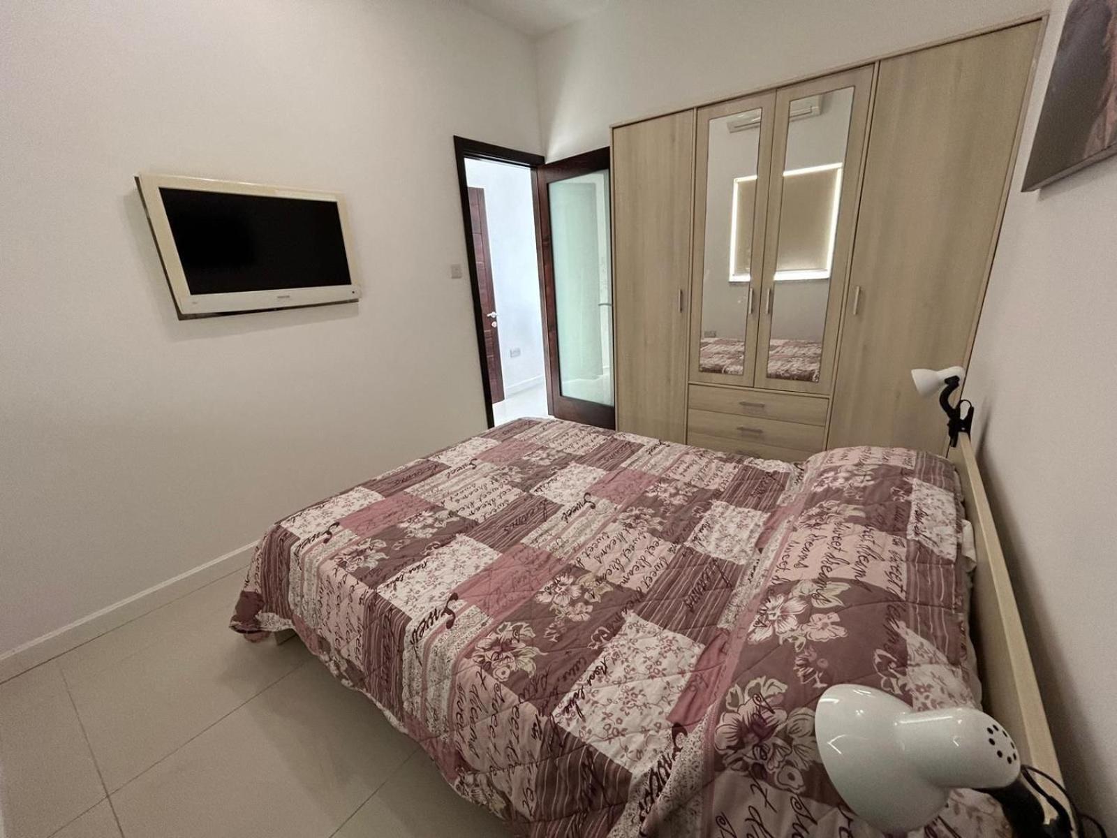 One-Bedroom Apartment with Terrace