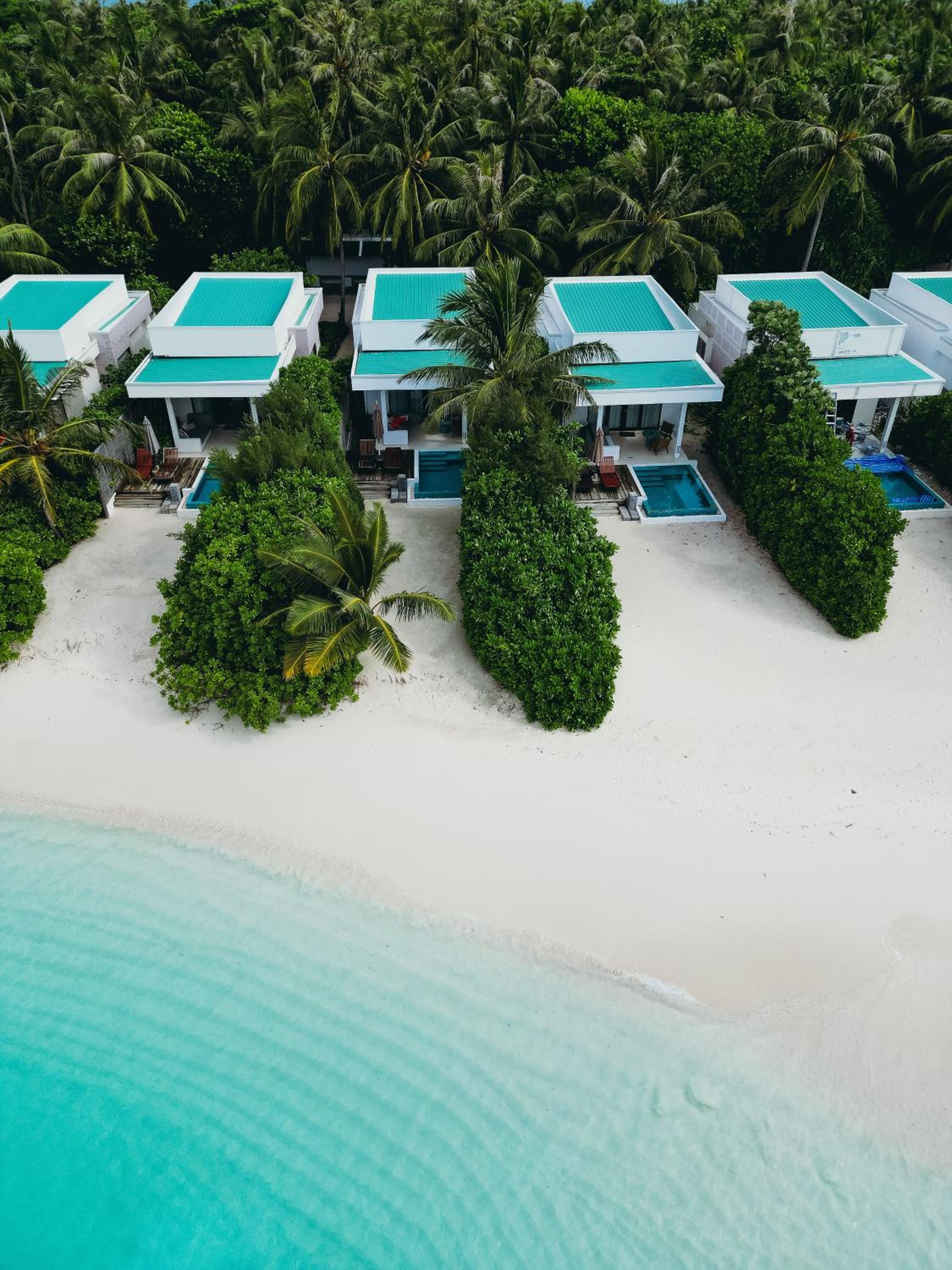 Beach Villa with Pool - Photo 5