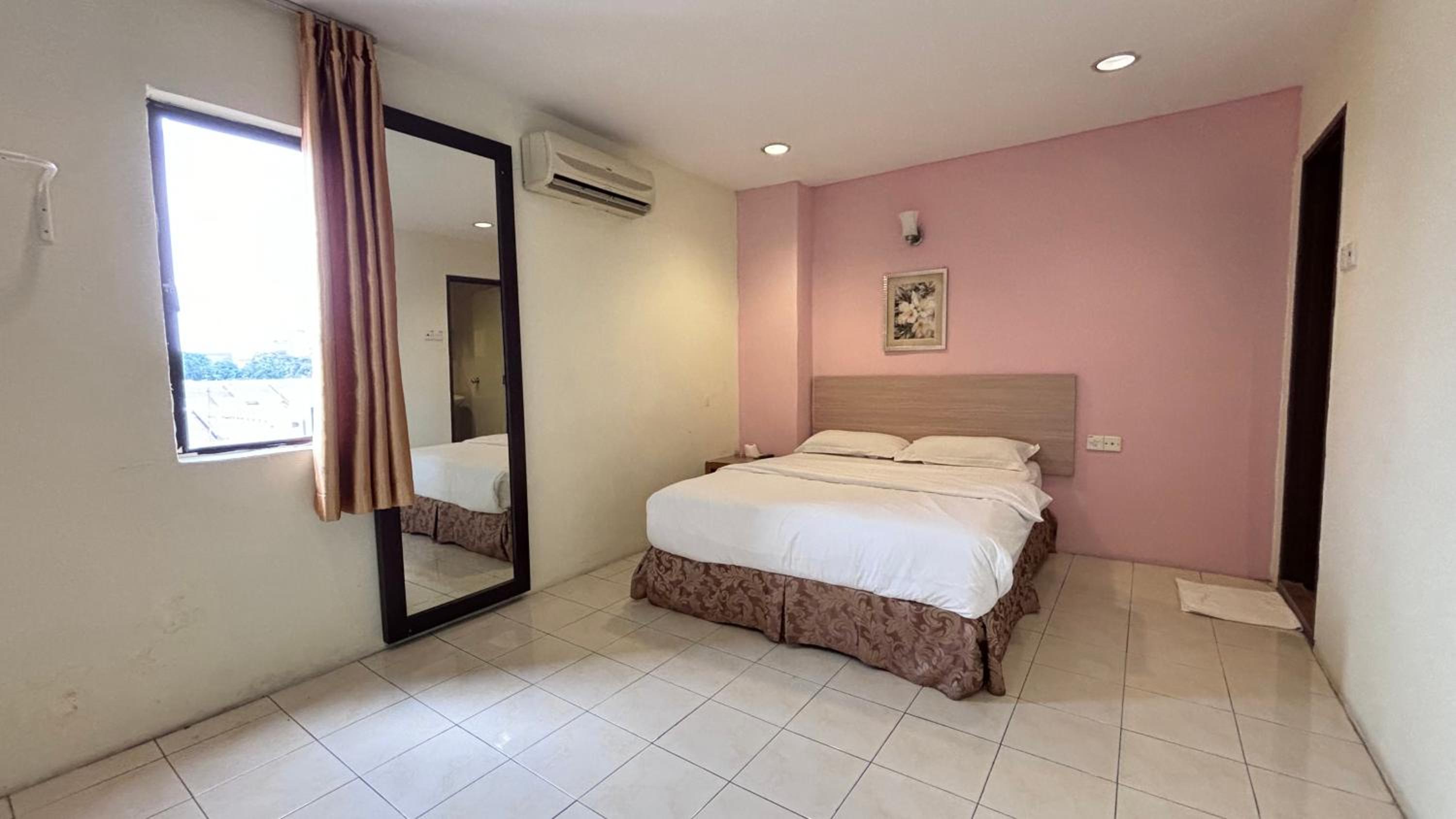 Deluxe Queen Room photo 1