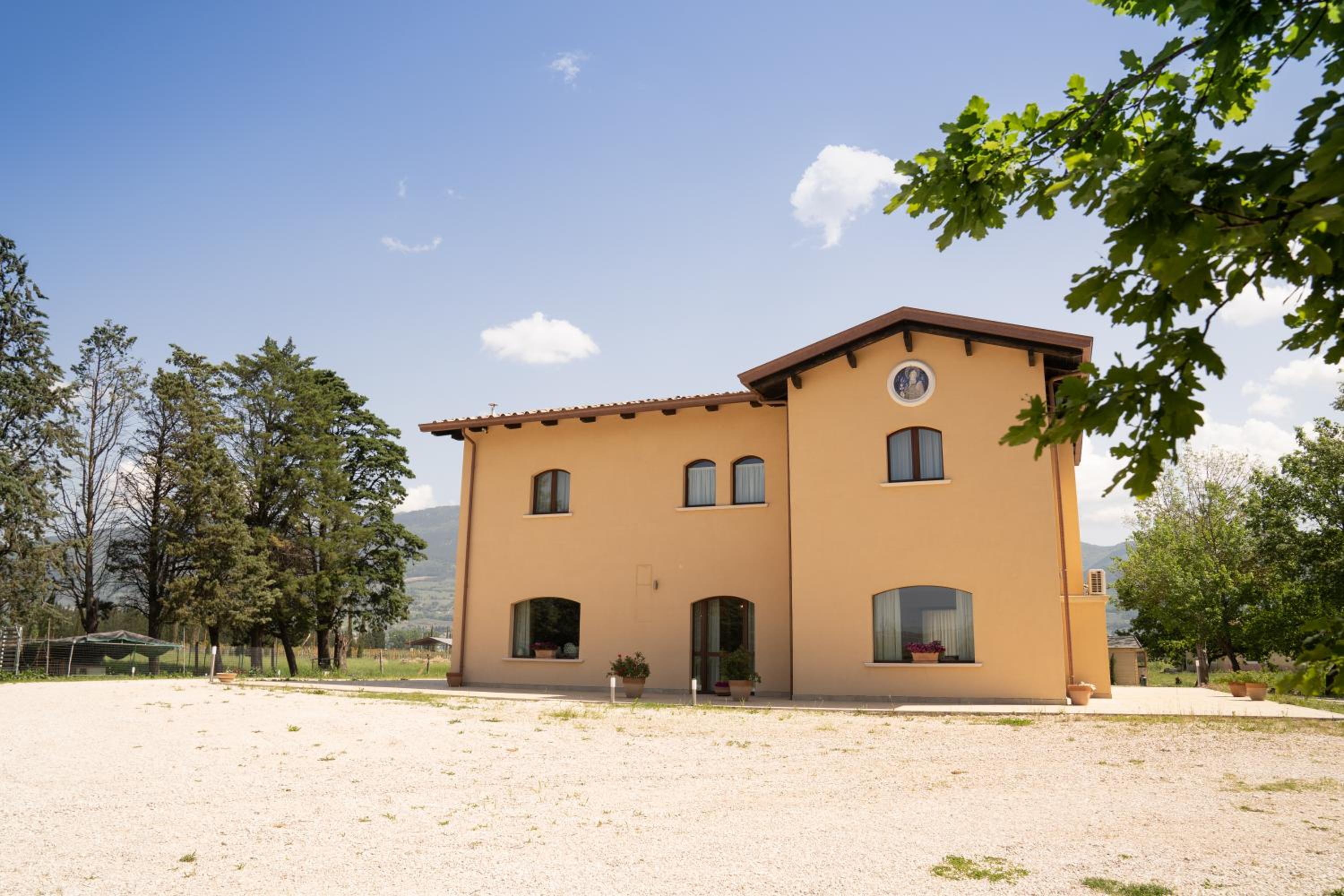 Villa photo 2